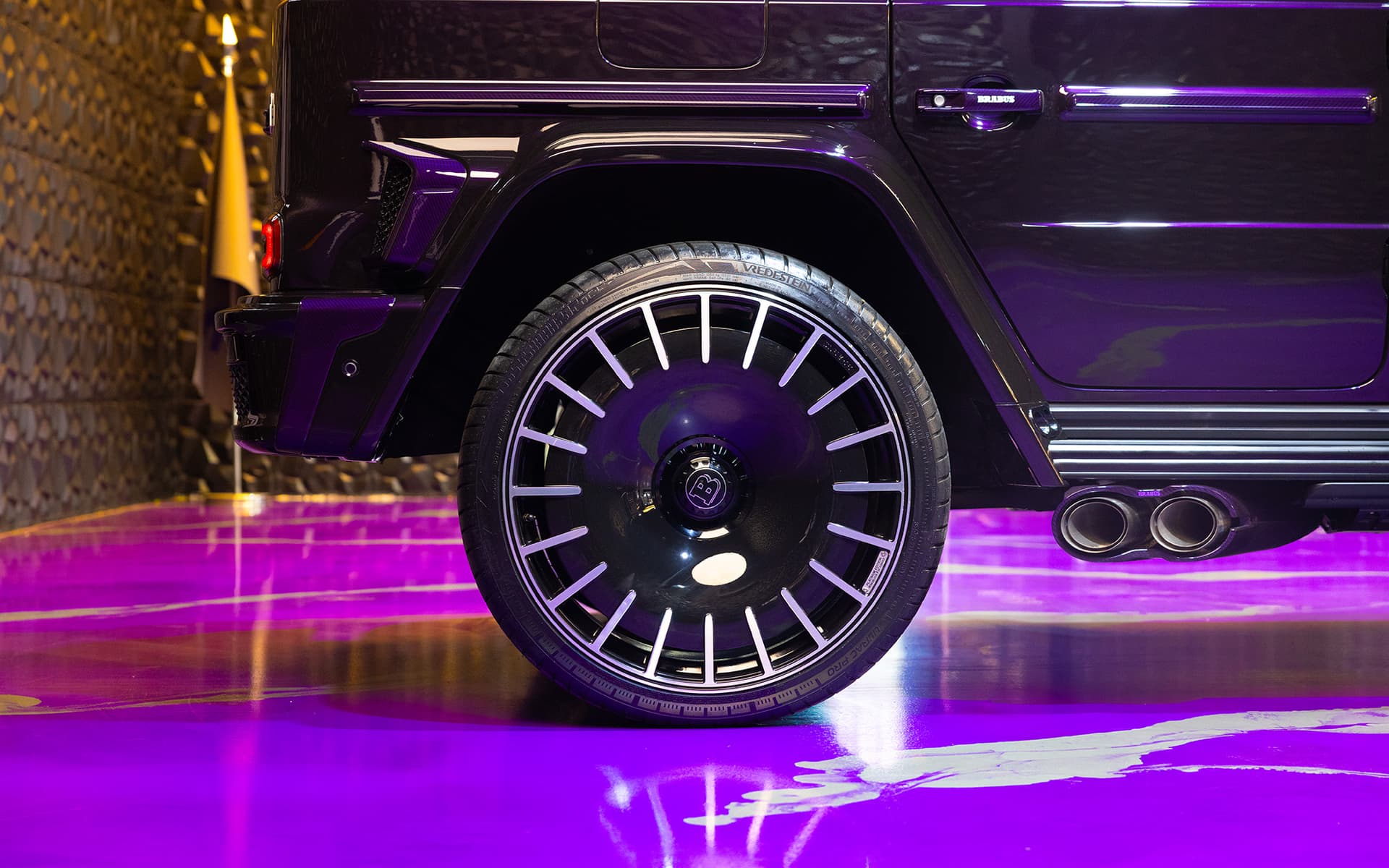 2022 Brabus Mercedes-AMG G 63 Rocket Edition 900 Purple & White 5