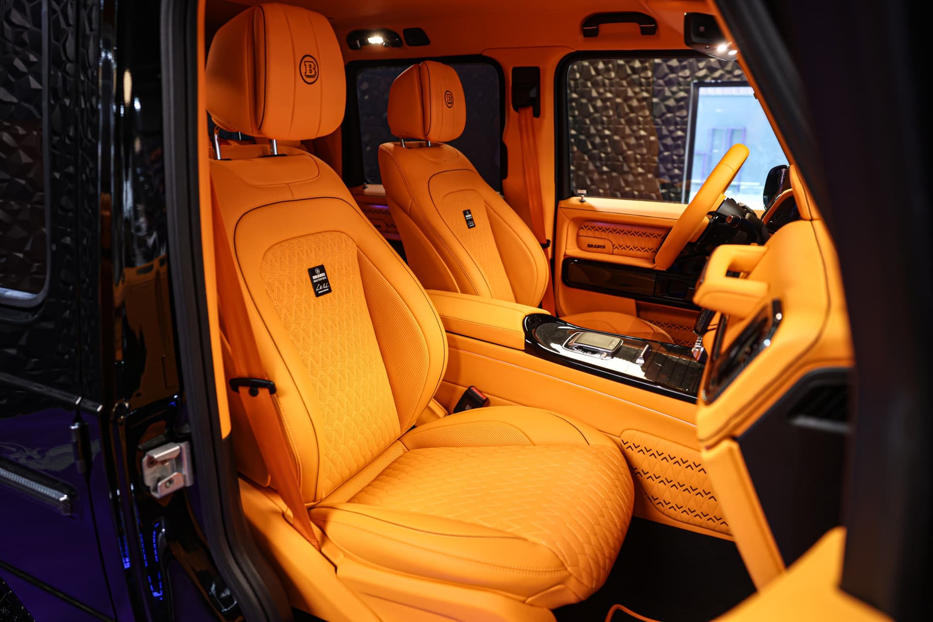 2026 Brabus Mercedes-AMG G 63 Black & orange 10