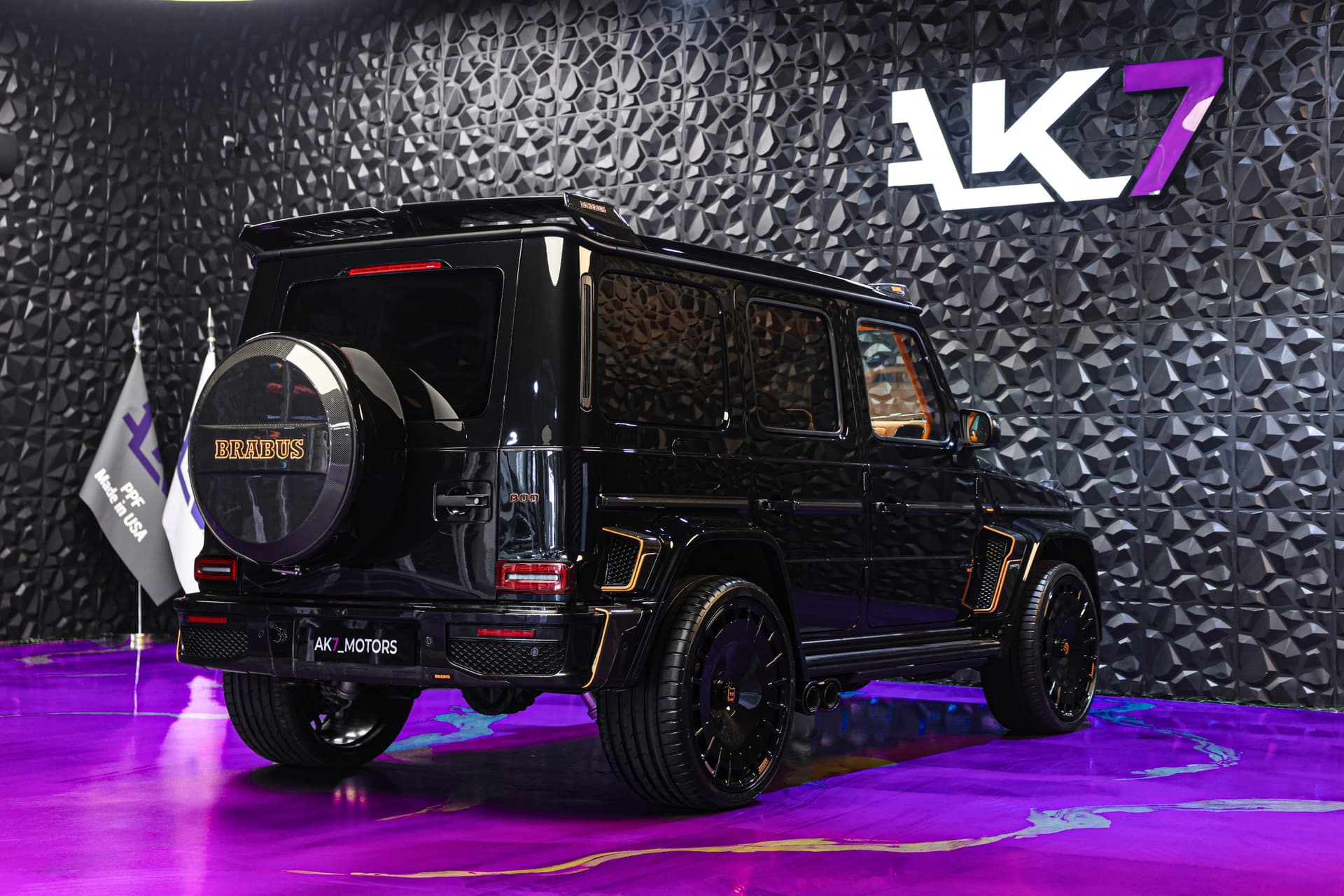 2026 Brabus Mercedes-AMG G 63 Black & orange 8