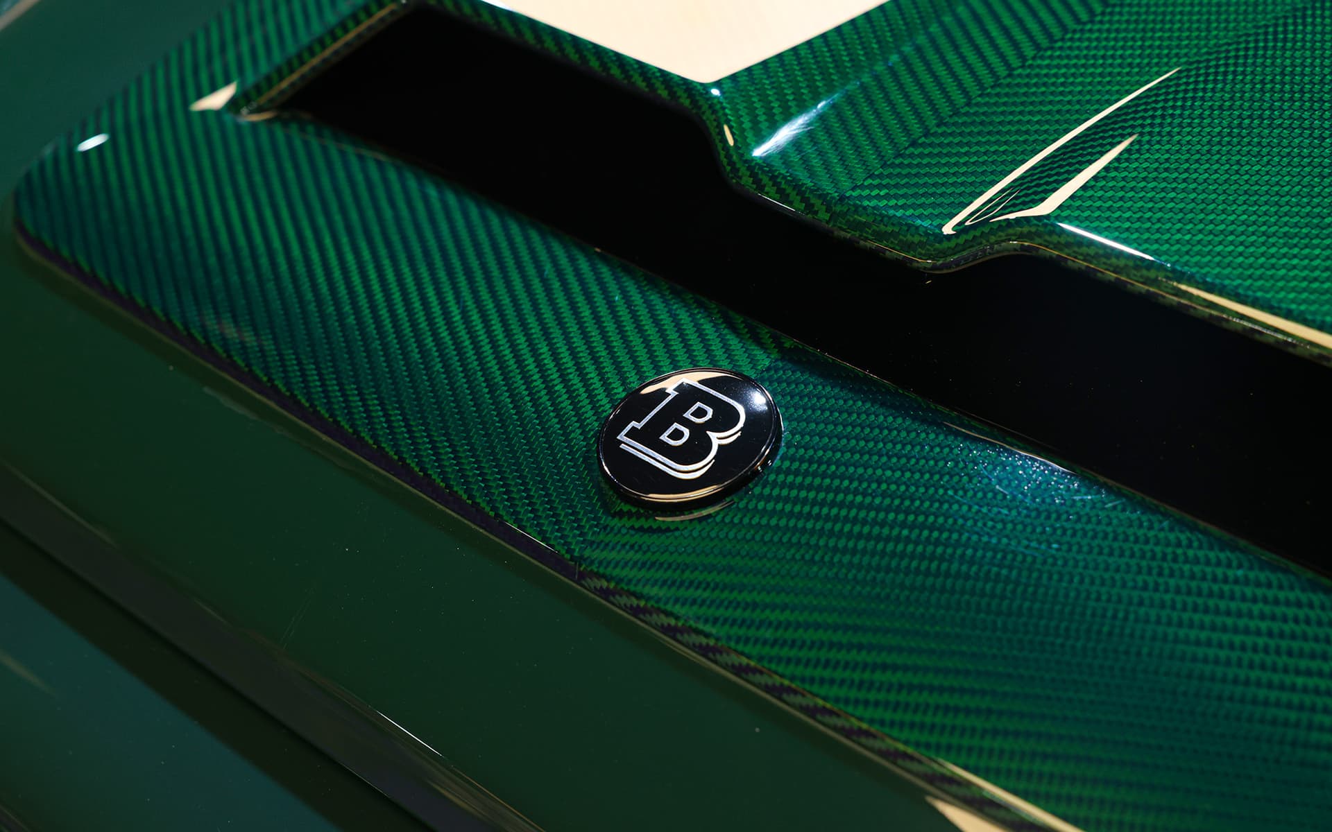2026 Brabus Mercedes-AMG G 63 Dark Green & Dark / Green 12