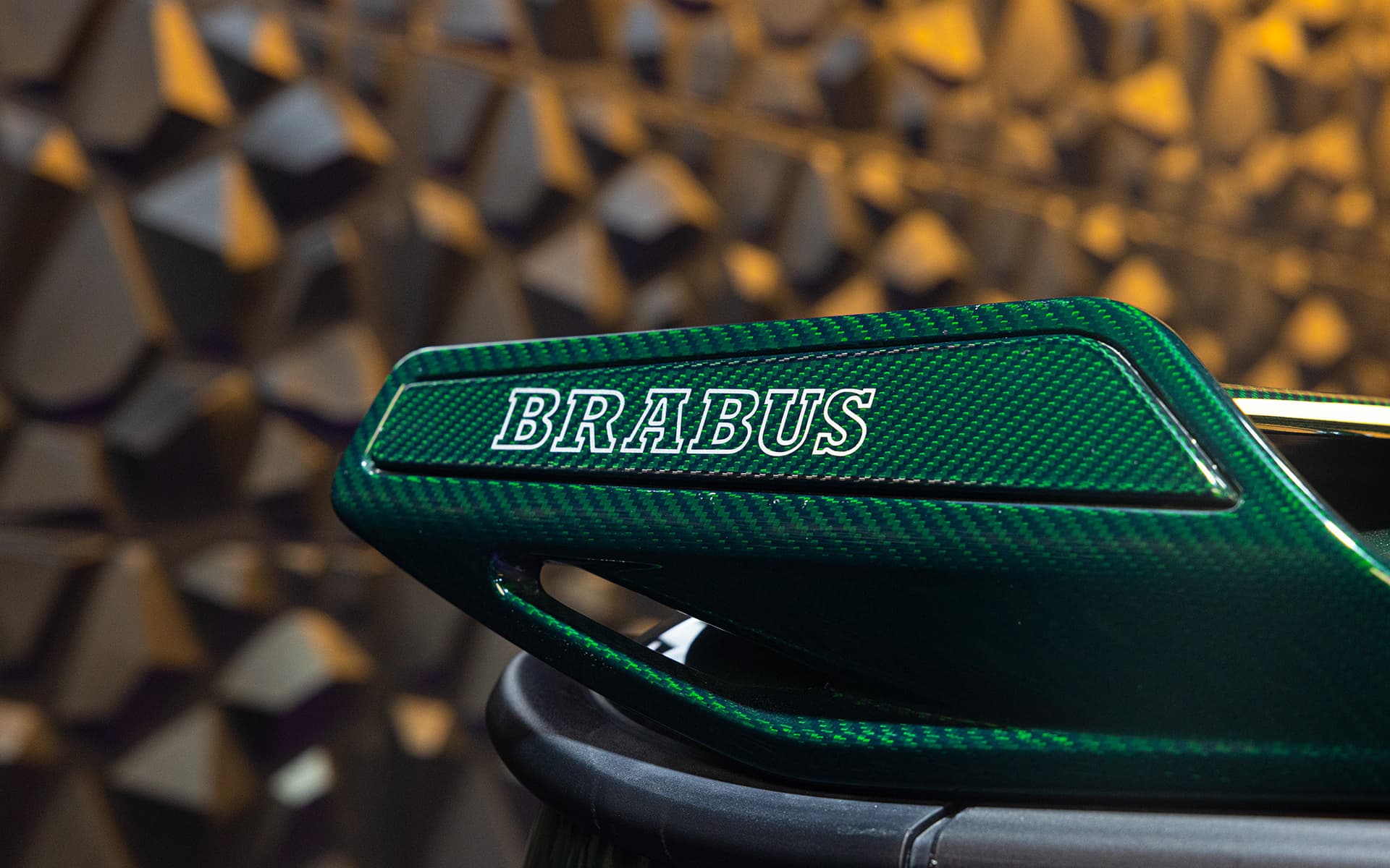 2026 Brabus Mercedes-AMG G 63 Dark Green & Dark / Green 14
