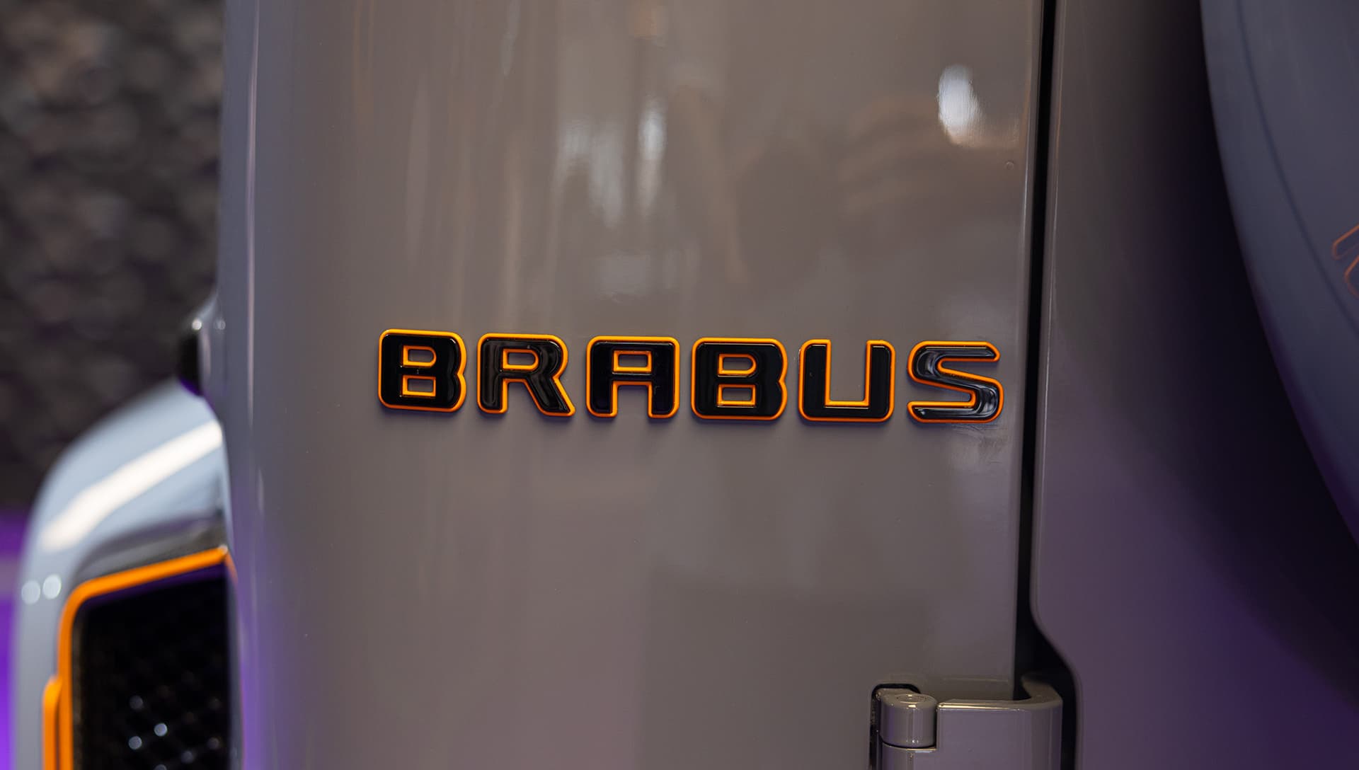 2023 Brabus Mercedes-AMG G 63 800 Grey & Orange 13