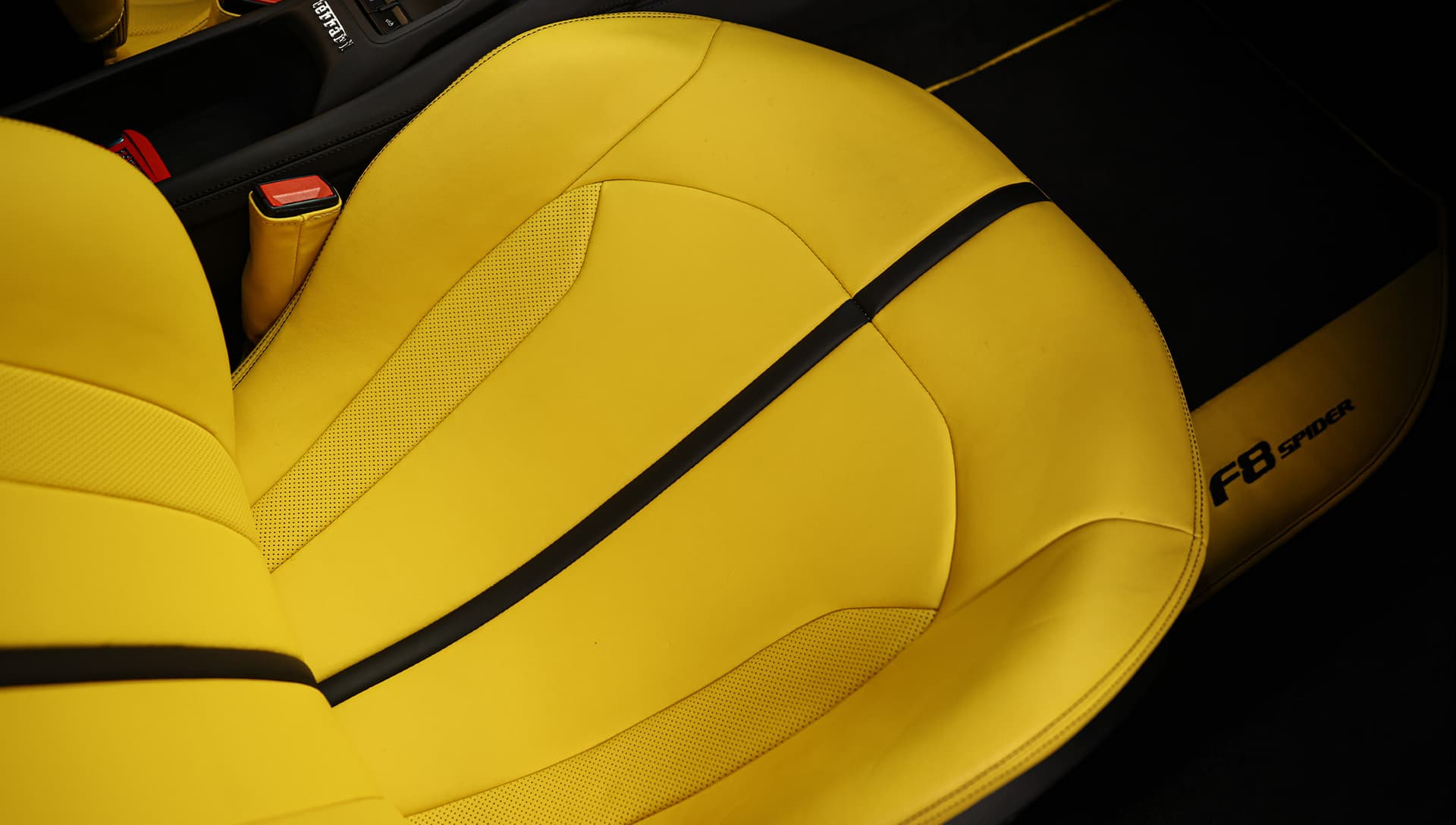 2021 Ferrari F8 Spider V8 Turbo HELE European Specs 13