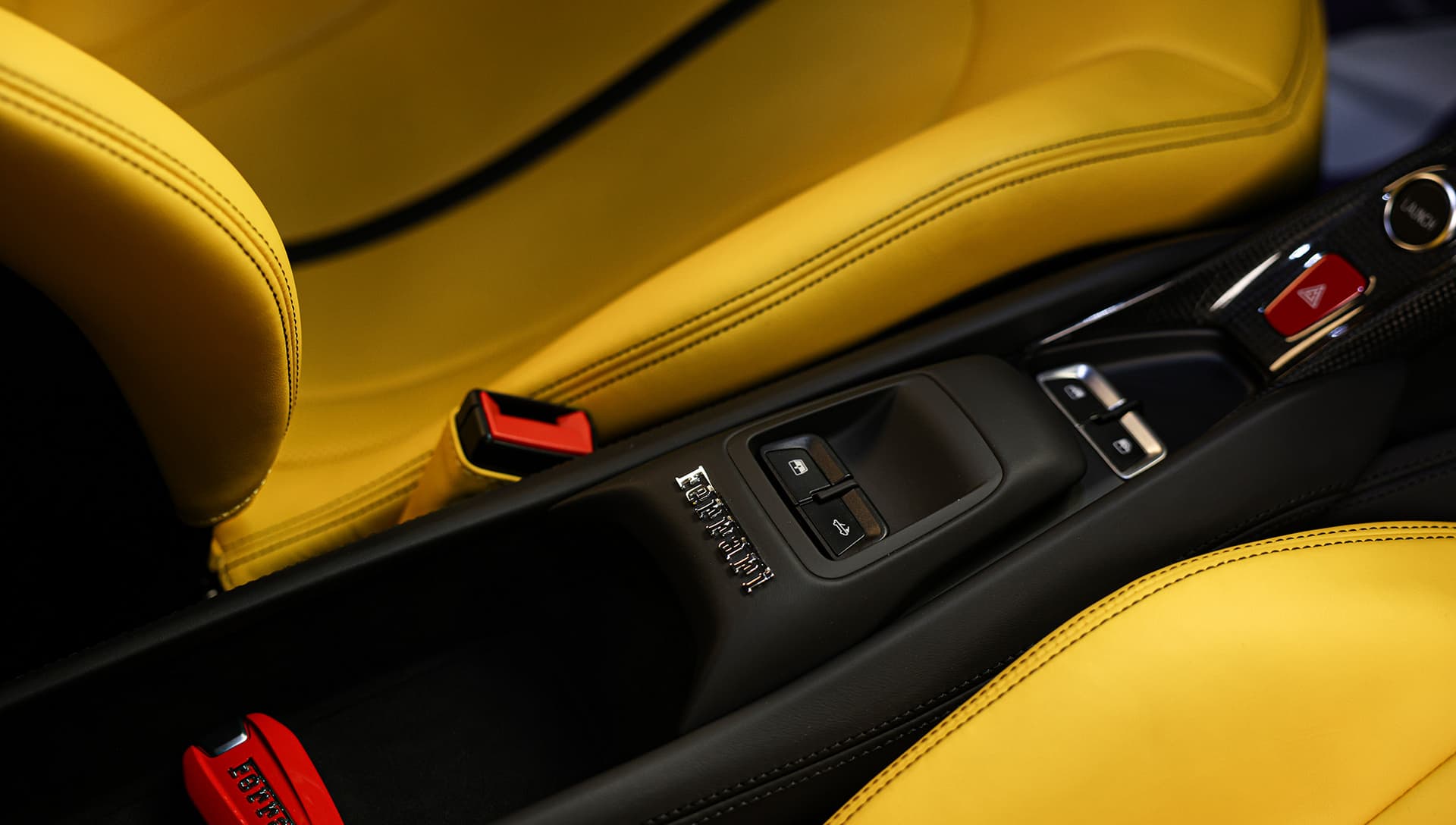 2021 Ferrari F8 Spider V8 Turbo HELE European Specs 14