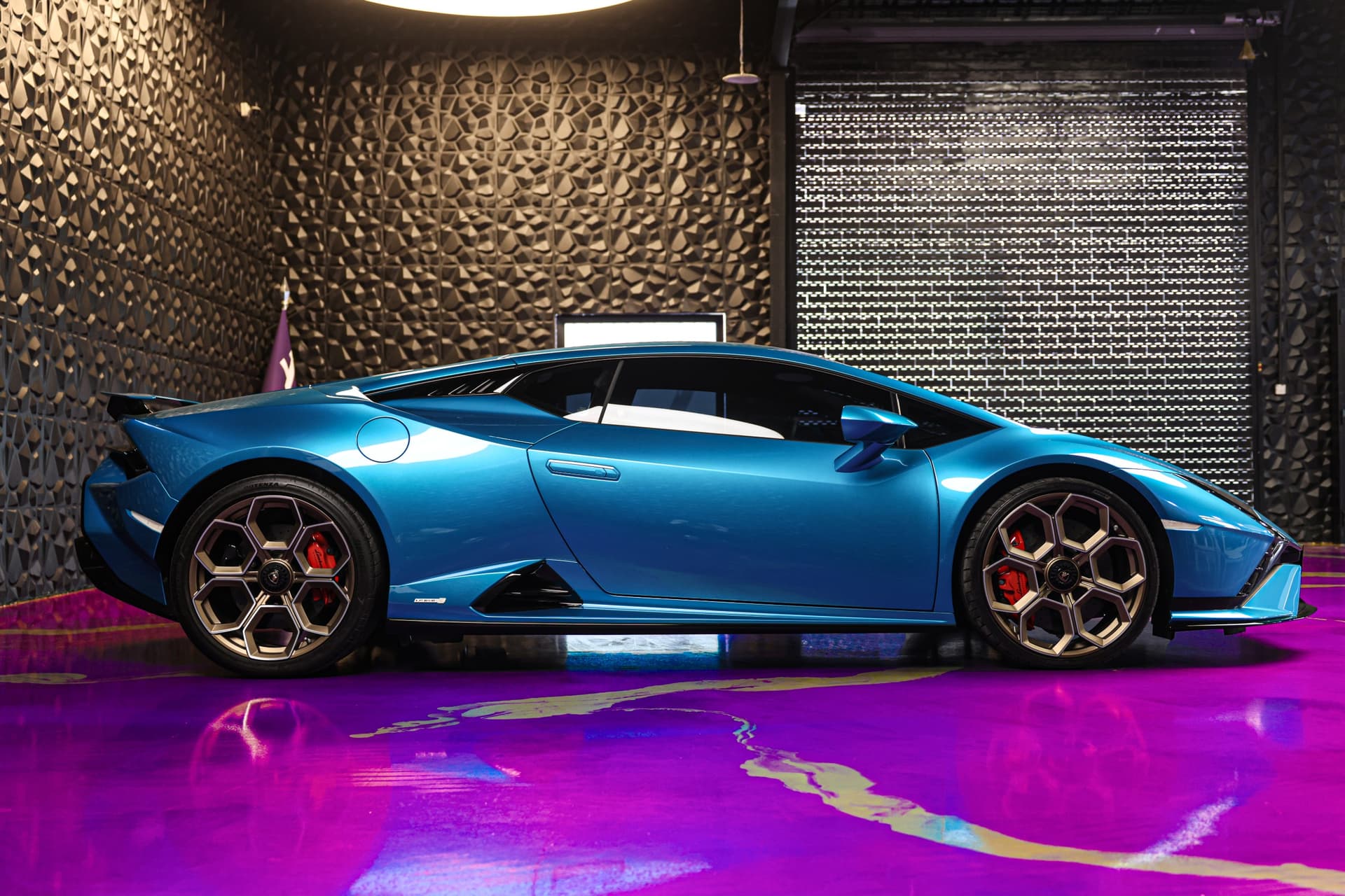 2023 Lamborghini Huracán Tecnica blue with black interior 8