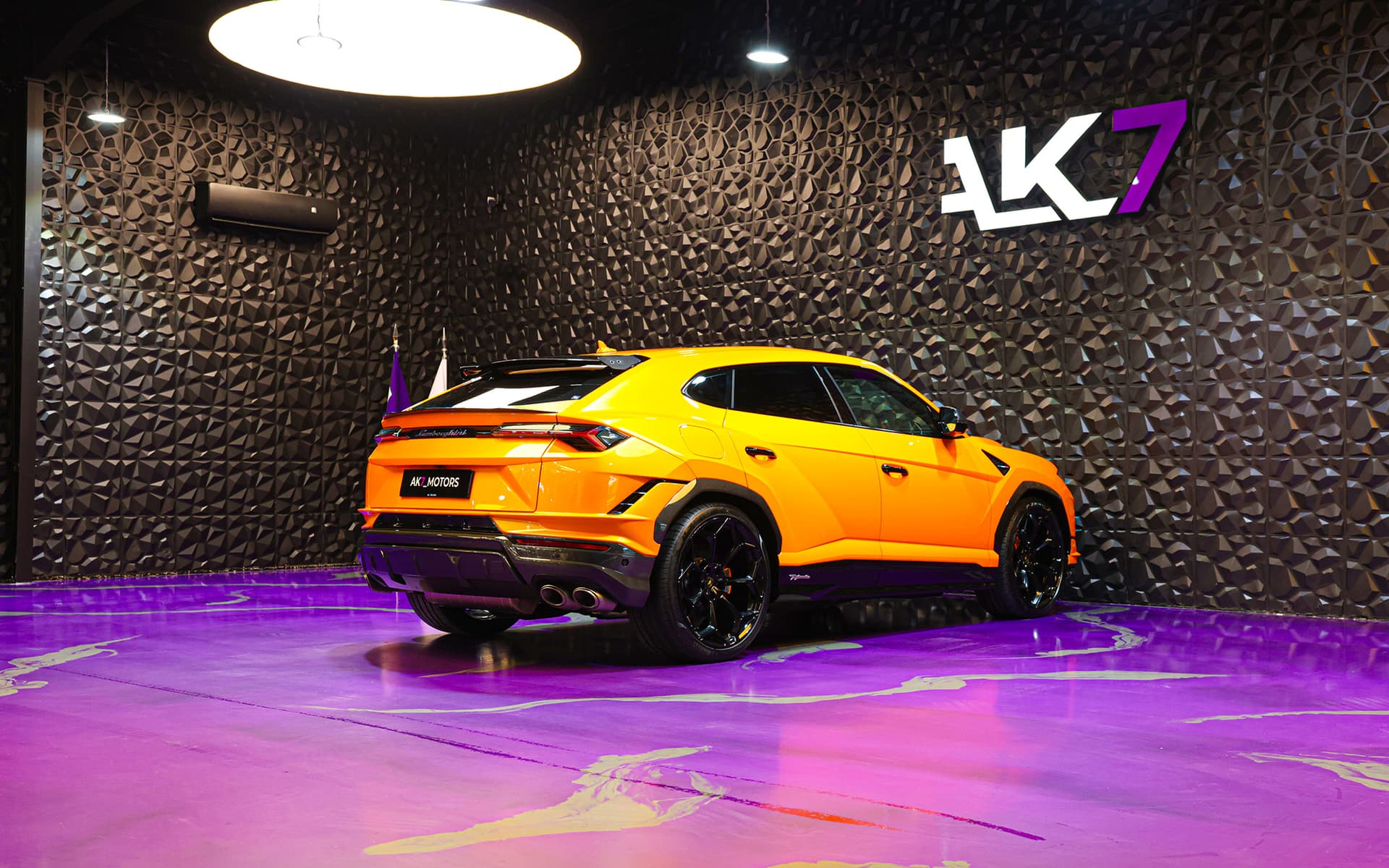 2024 Lamborghini Urus Performante 657 HP Super SUV 12