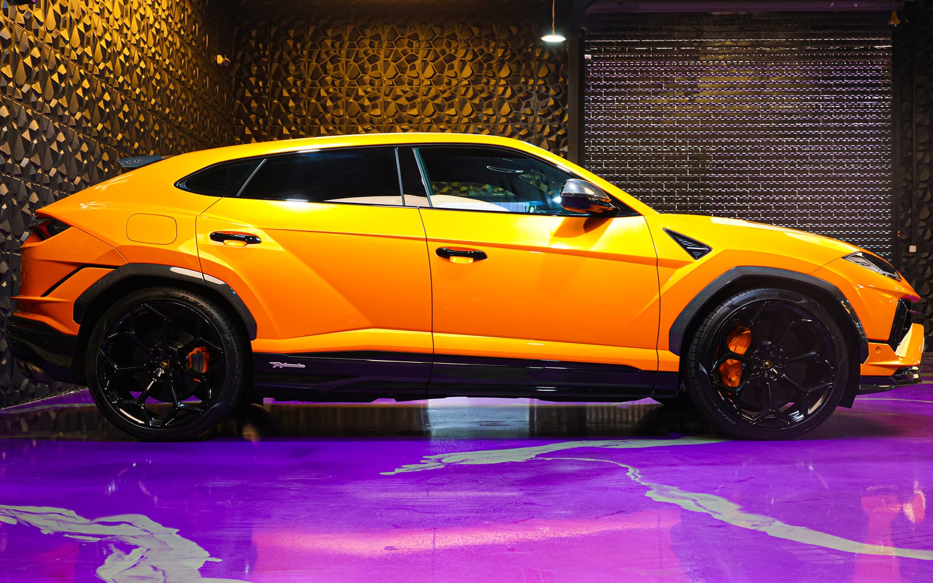 2024 Lamborghini Urus Performante 657 HP Super SUV 4