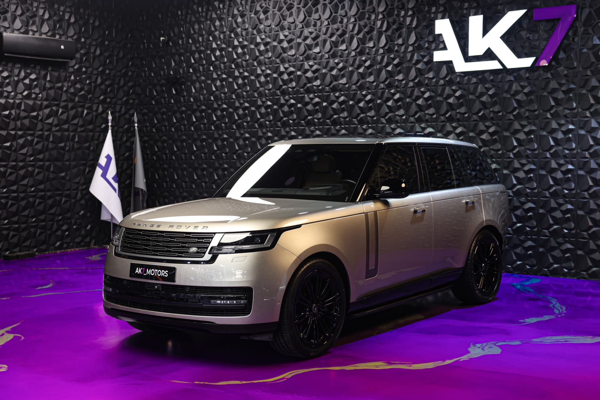 2023 Land Rover Range Rover HSE P530 3