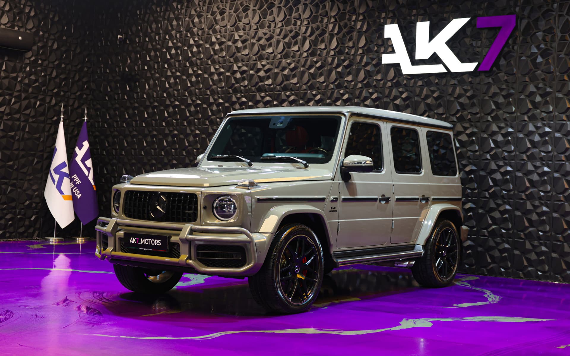 2024 Mercedes-AMG G 63 Grey with Red Interior 3