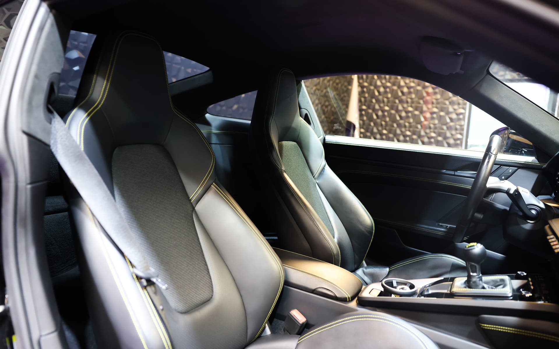 2024 Porsche 911 GT3 Touring 11