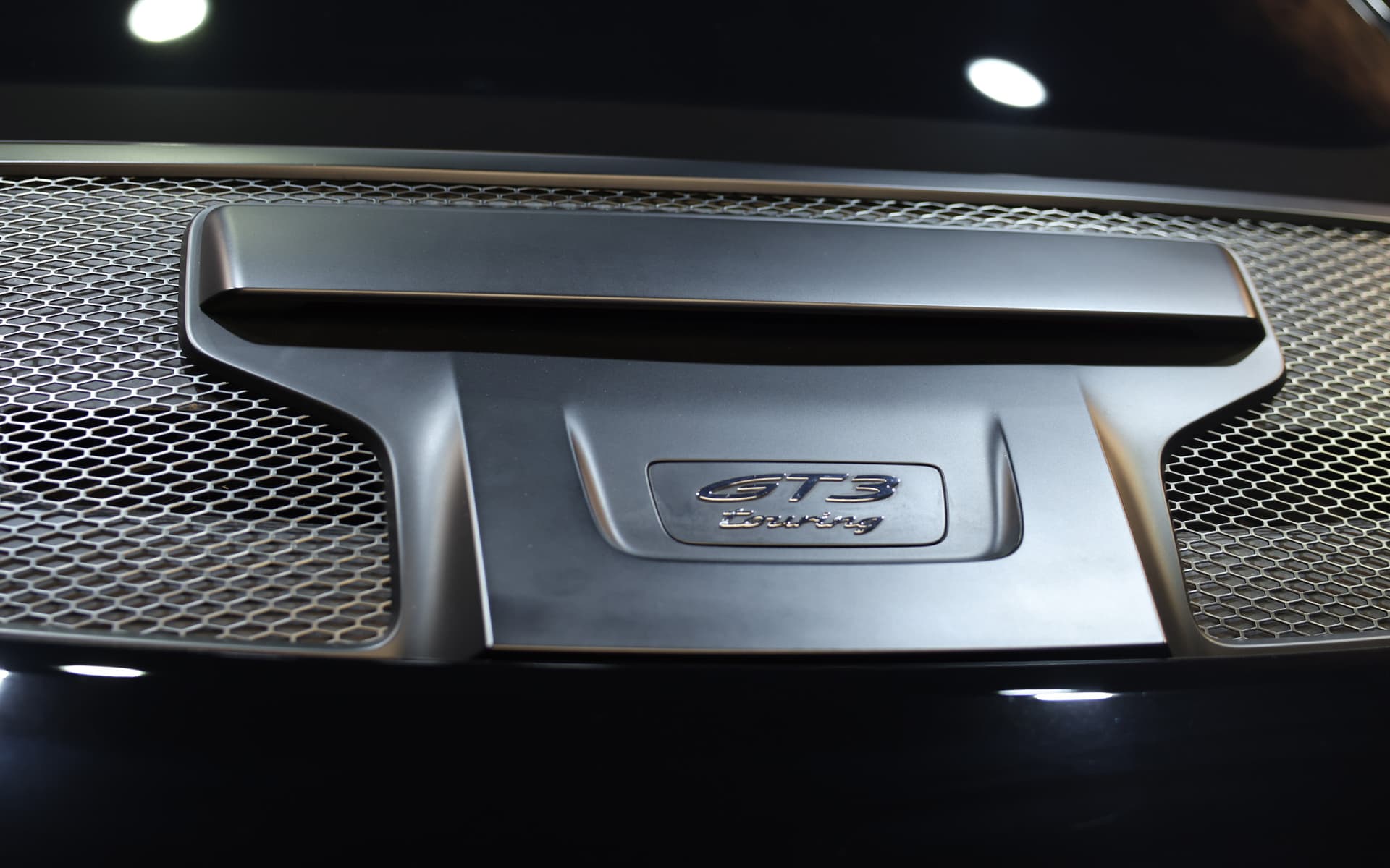 2024 Porsche 911 GT3 Touring 13