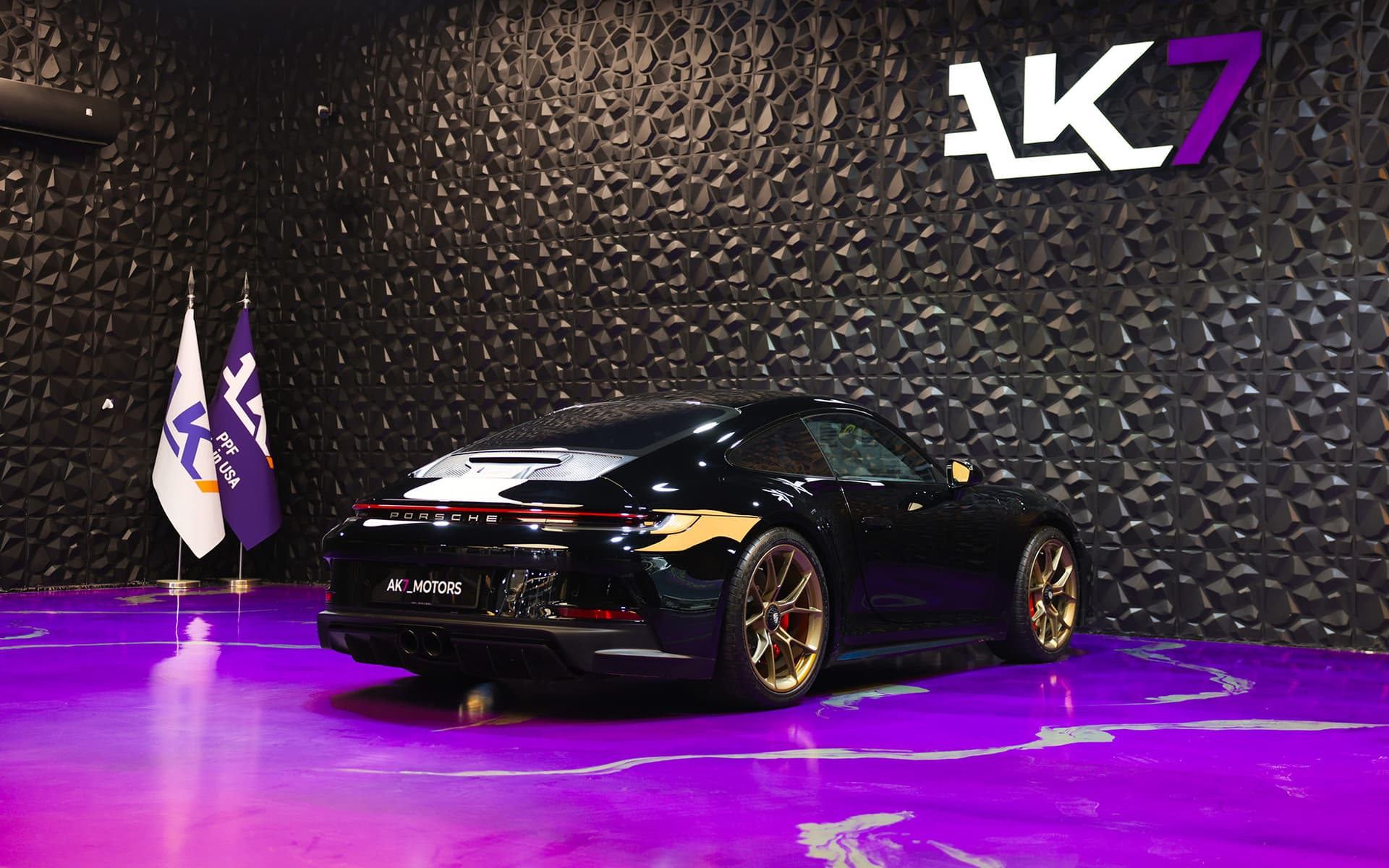 2024 Porsche 911 GT3 Touring 8