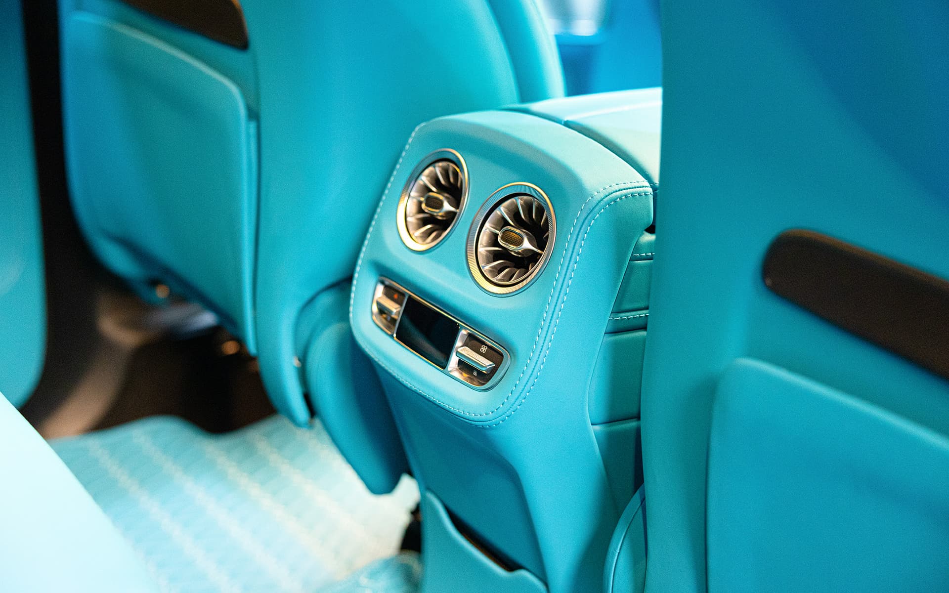 2022 Brabus 900 Rocket Edition Black & Tiffany 21