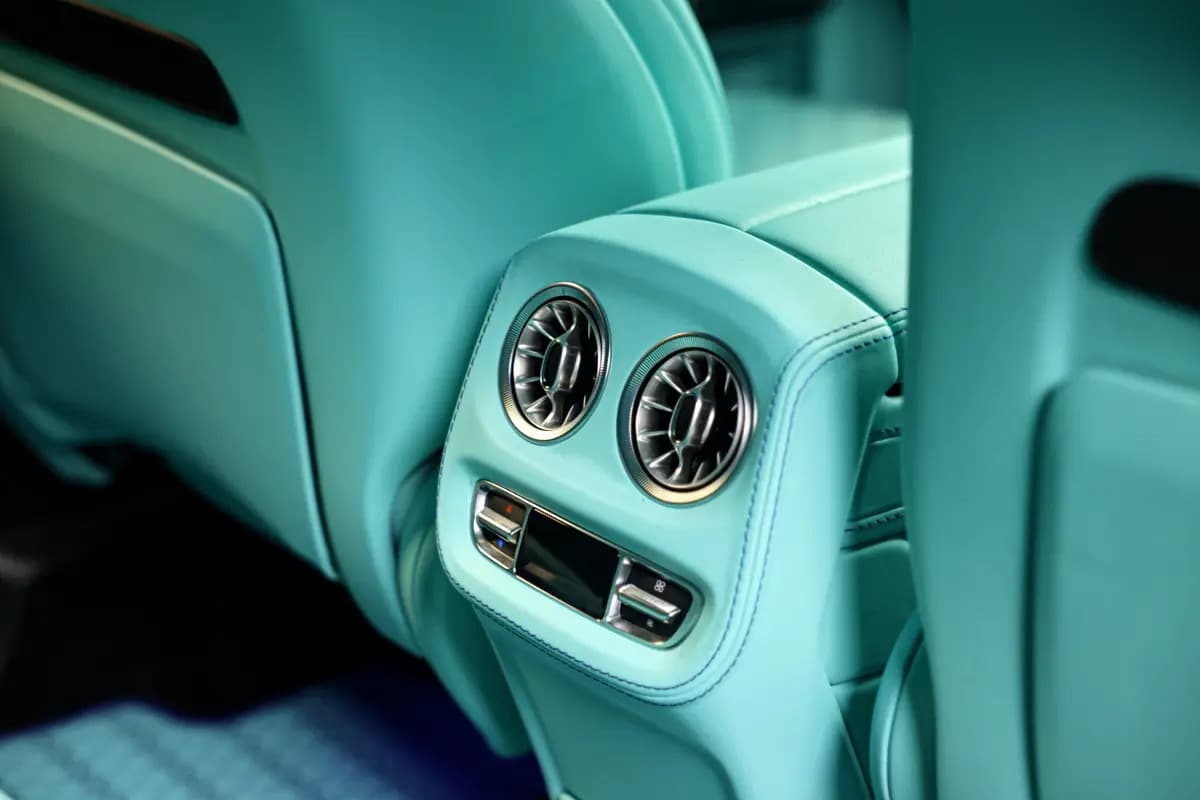 2026 Brabus Mercedes-AMG G 63 Grey & tiffany 13
