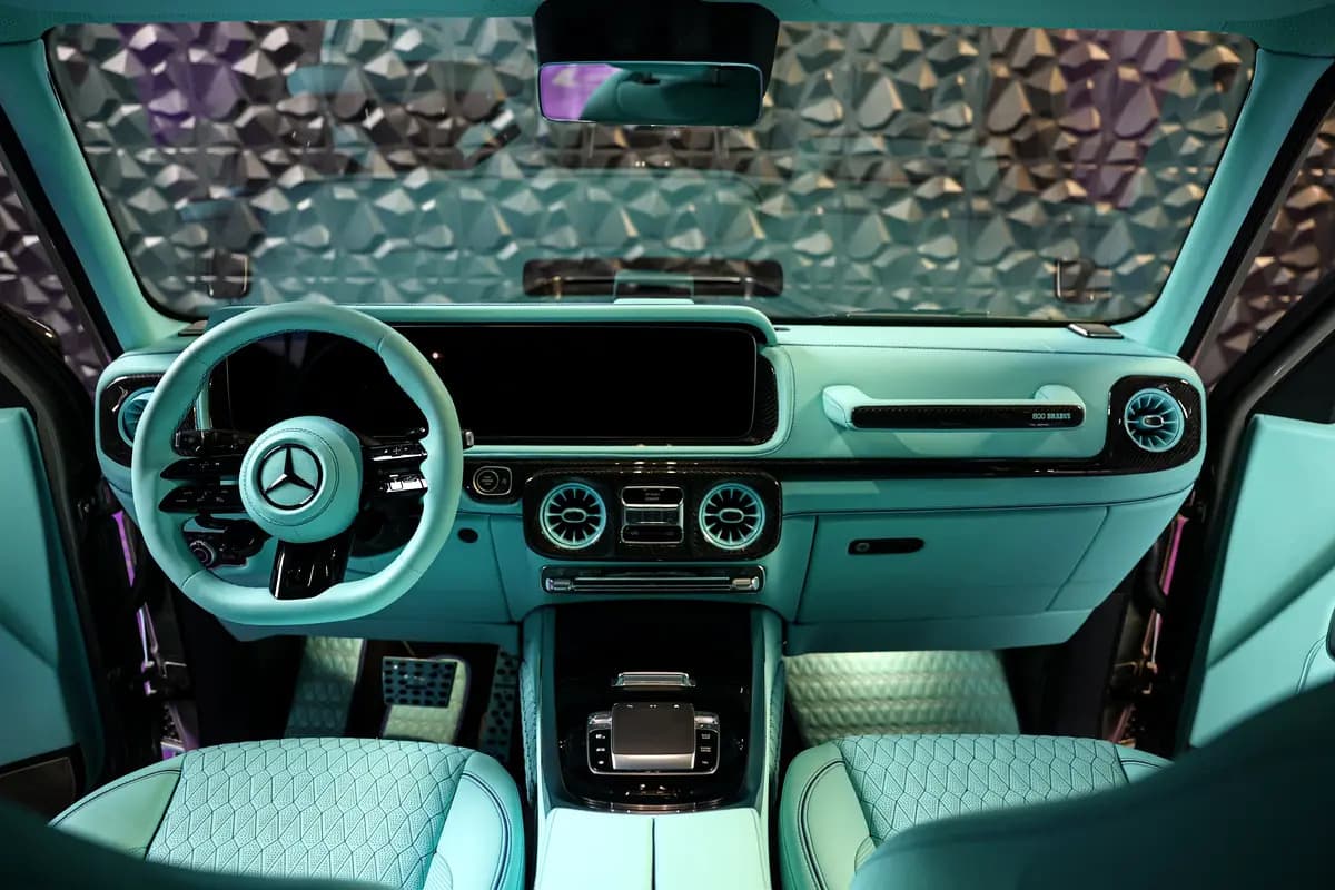 2026 Brabus Mercedes-AMG G 63 Grey & tiffany 14
