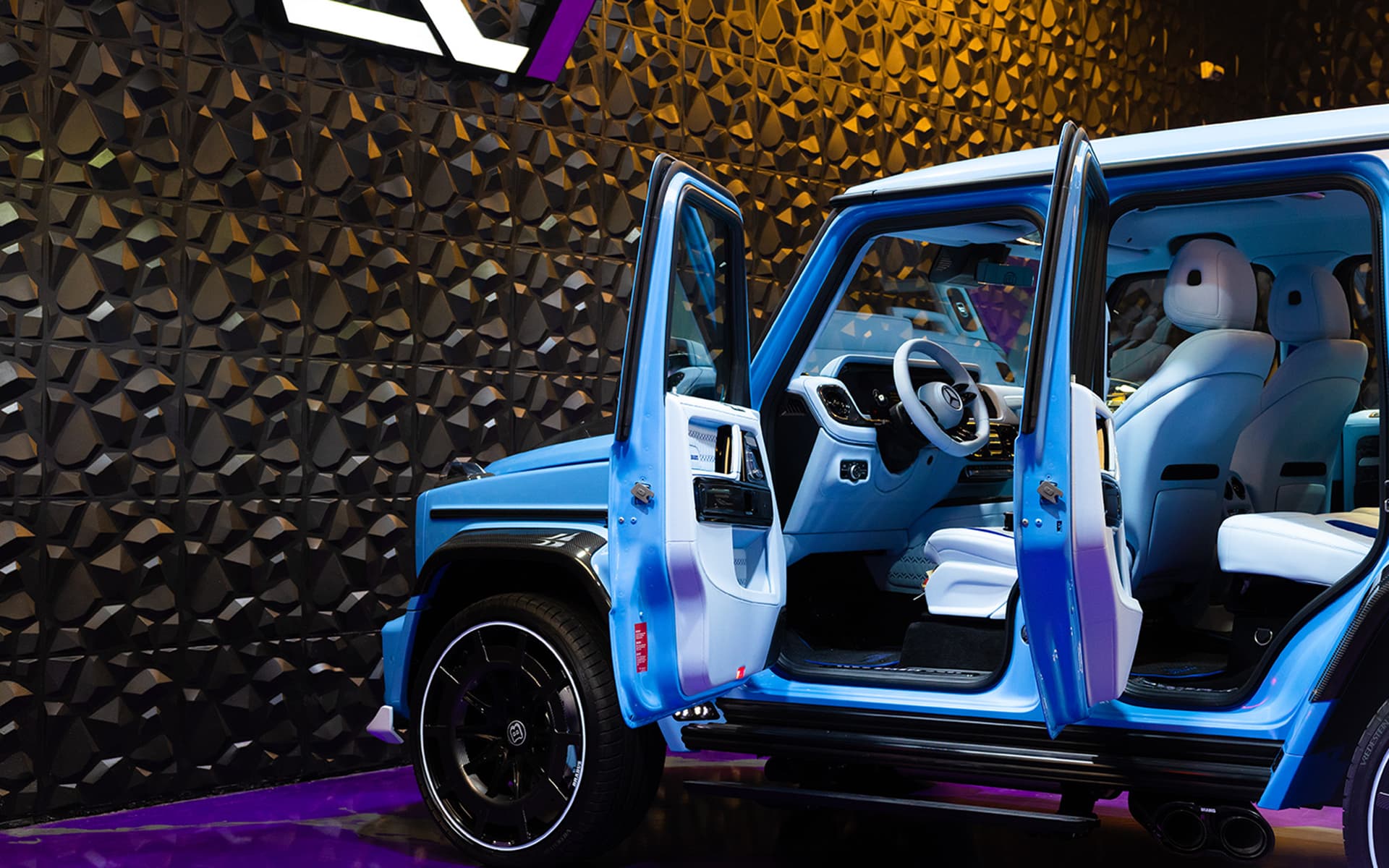 2022 Brabus 900 Rocket Edition Baby Blue 9
