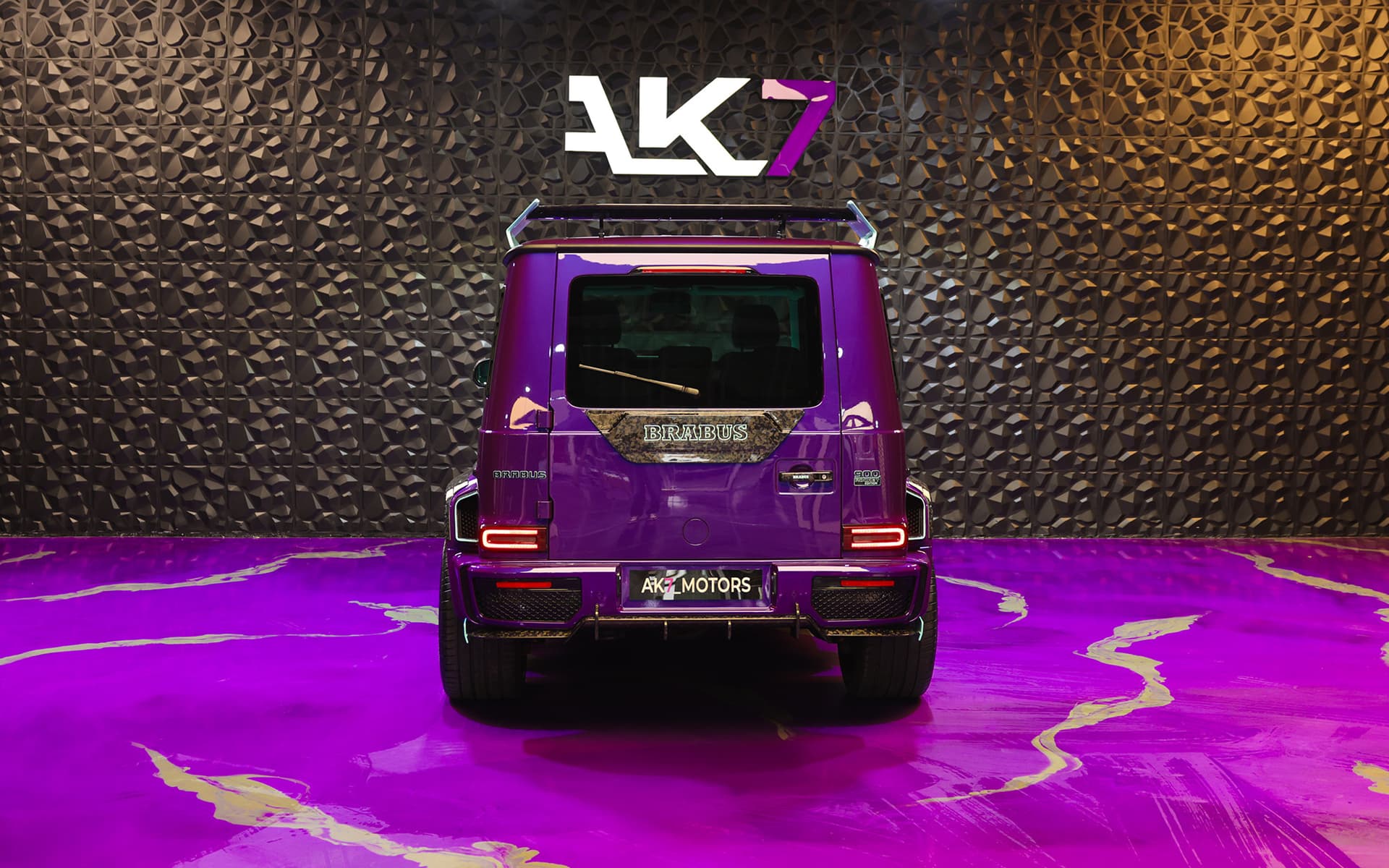 2021 Brabus 900 Rocket Edition Purple & Cyan 5