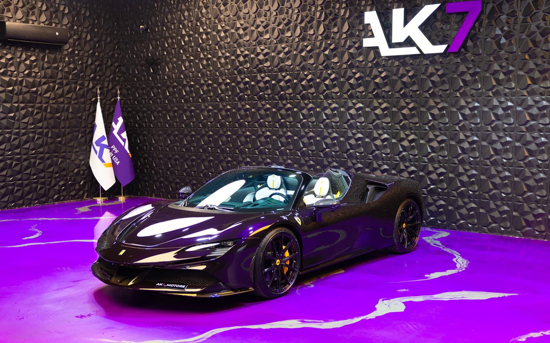 2022 Ferrari SF90 Coupe Hybrid 986 HP Purple & White 3
