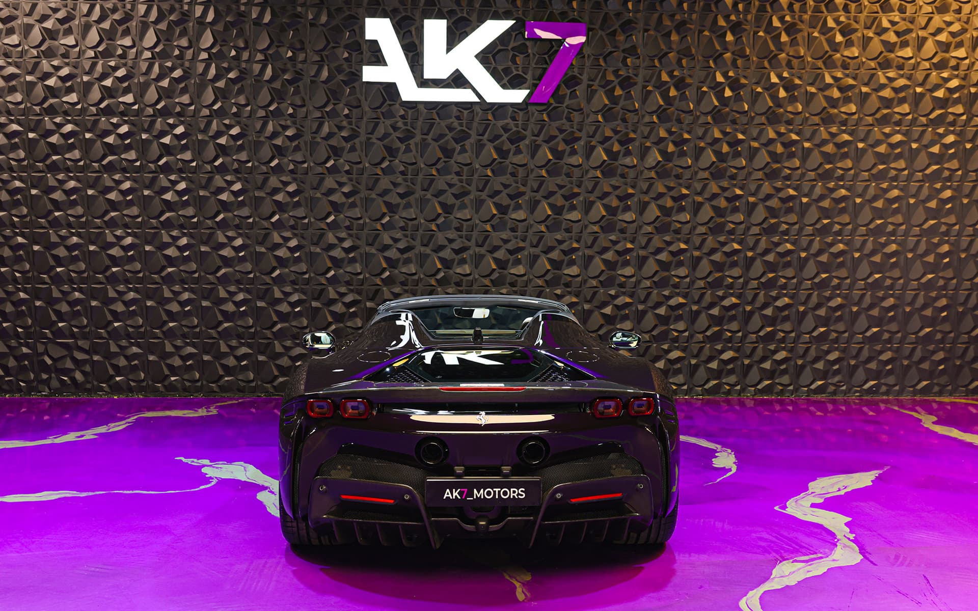 2022 Ferrari SF90 Coupe Hybrid 986 HP Purple & White 6