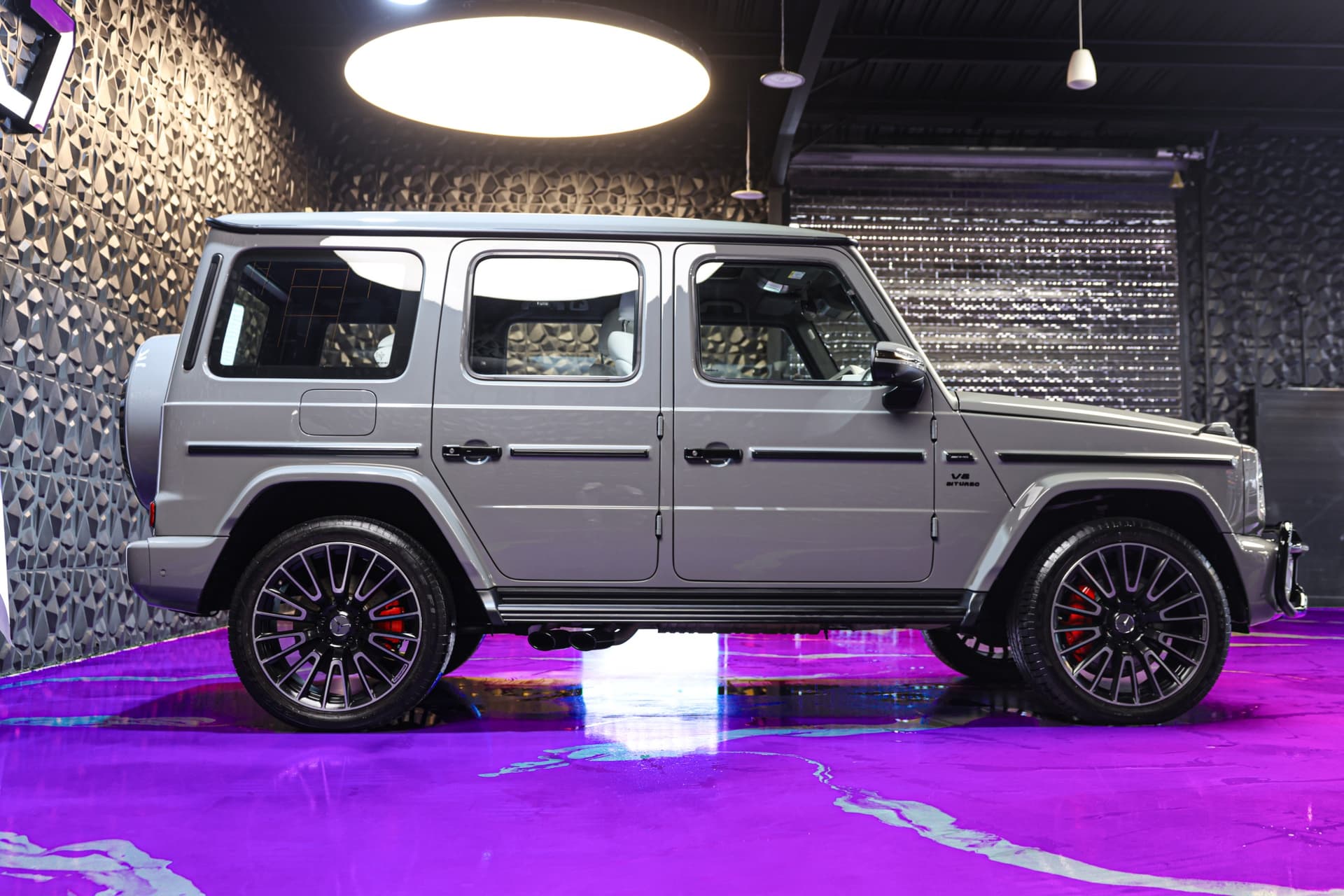 2025 Mercedes-Benz AMG G63 Grey with White Interior 4