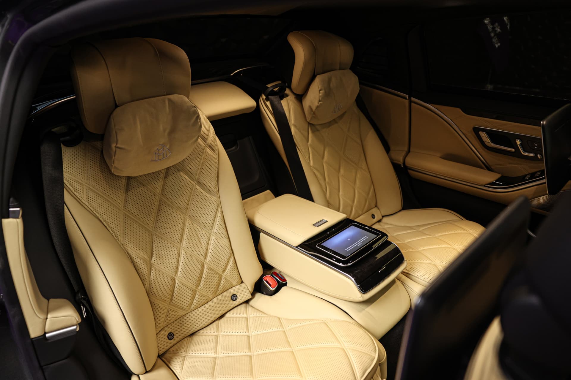2022 Mercedes-Maybach S680 Long Wheelbase 13