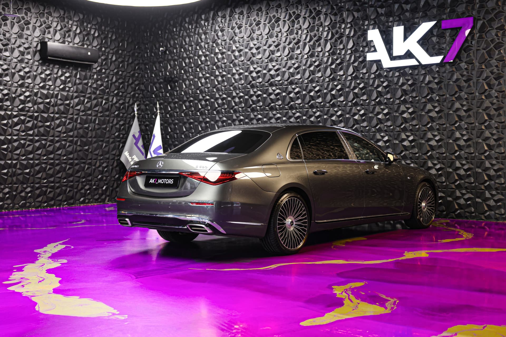 2022 Mercedes-Maybach S680 Long Wheelbase 9