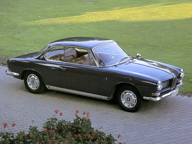 BMW-3200