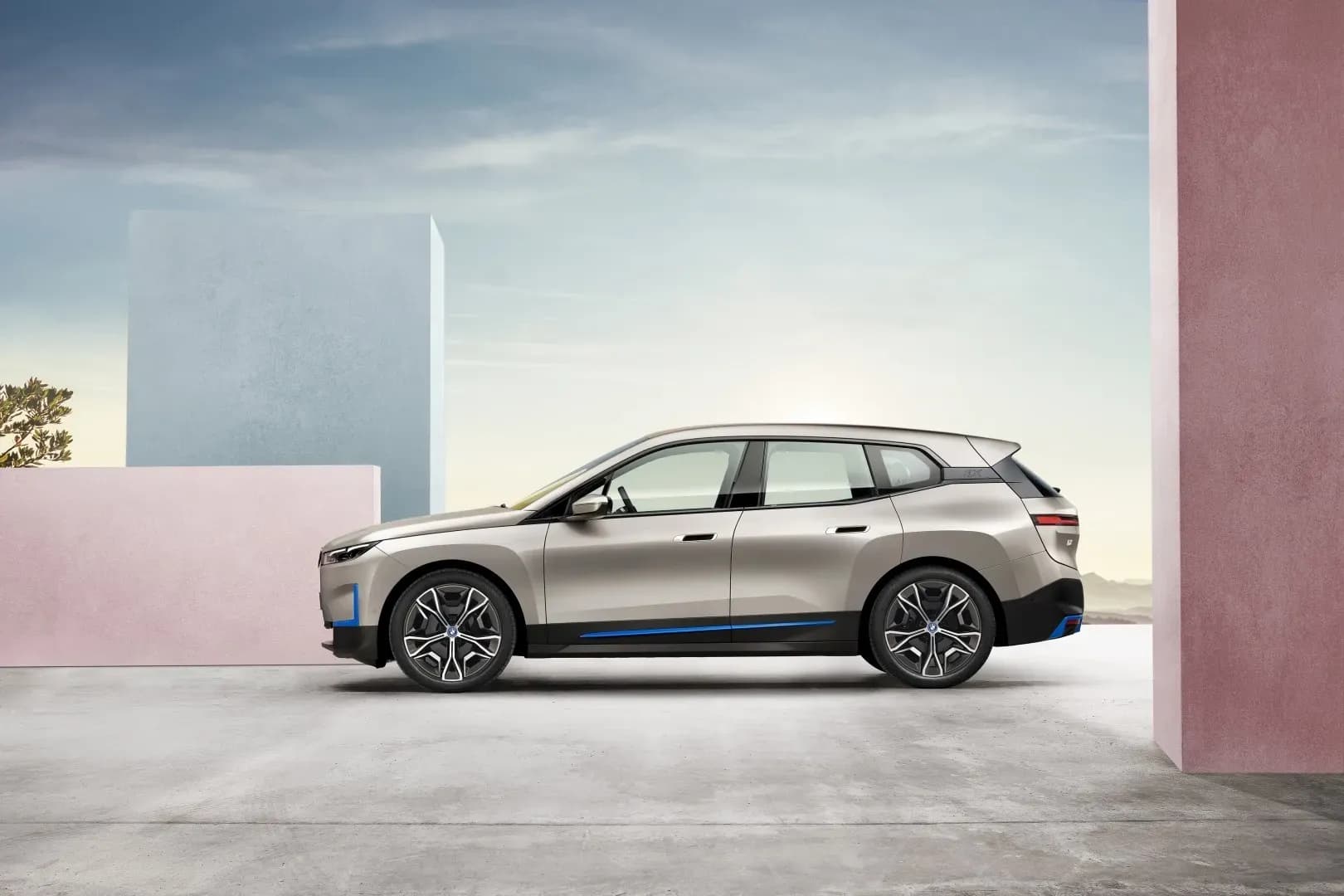 BMW-iX