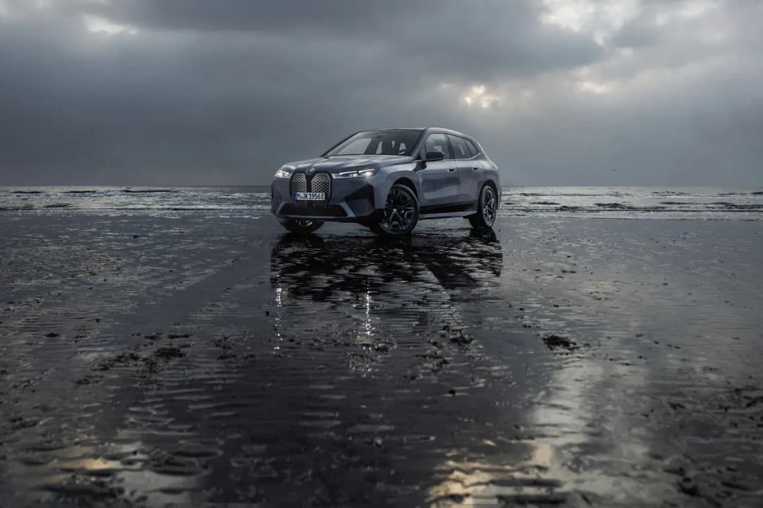 BMW-iX-M
