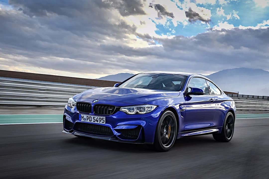 BMW-M4-CS-2017