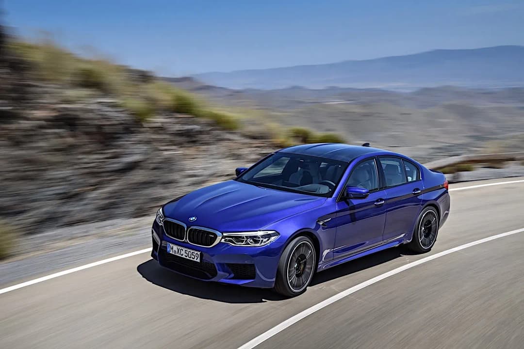 BMW-M5-2017