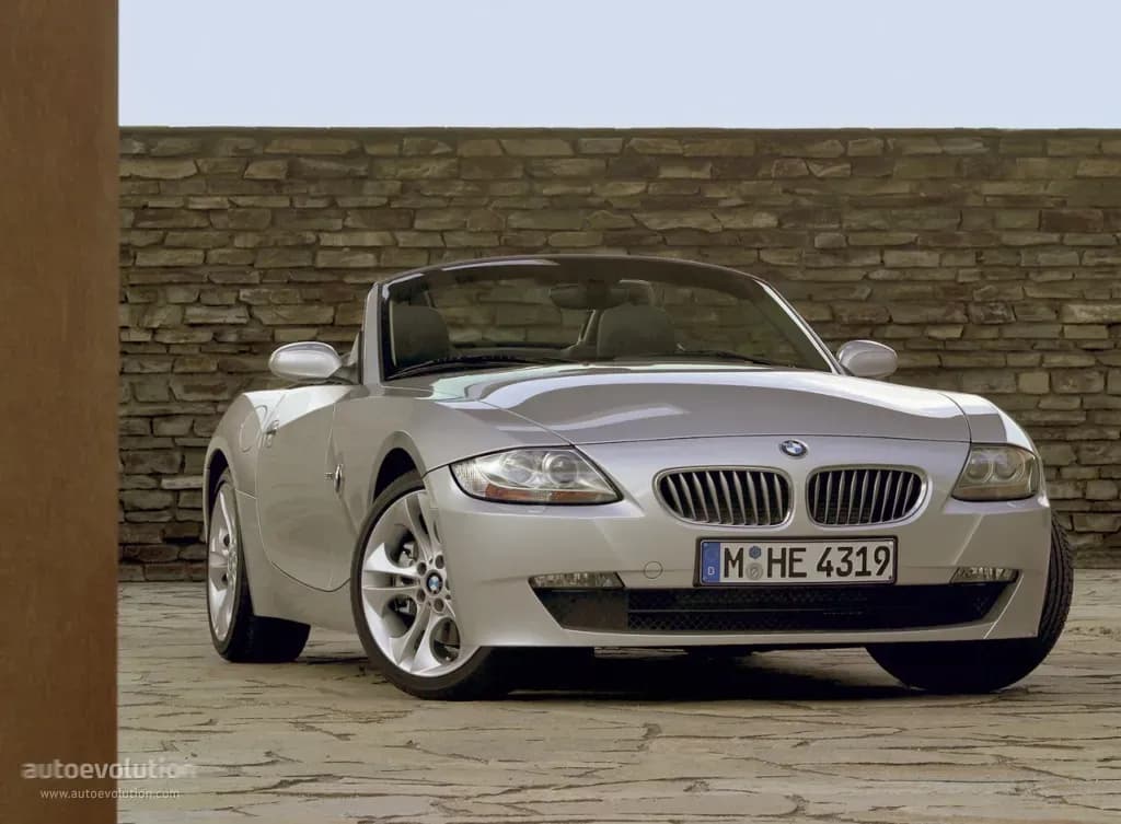 BMW-Z4-Roadster-2006