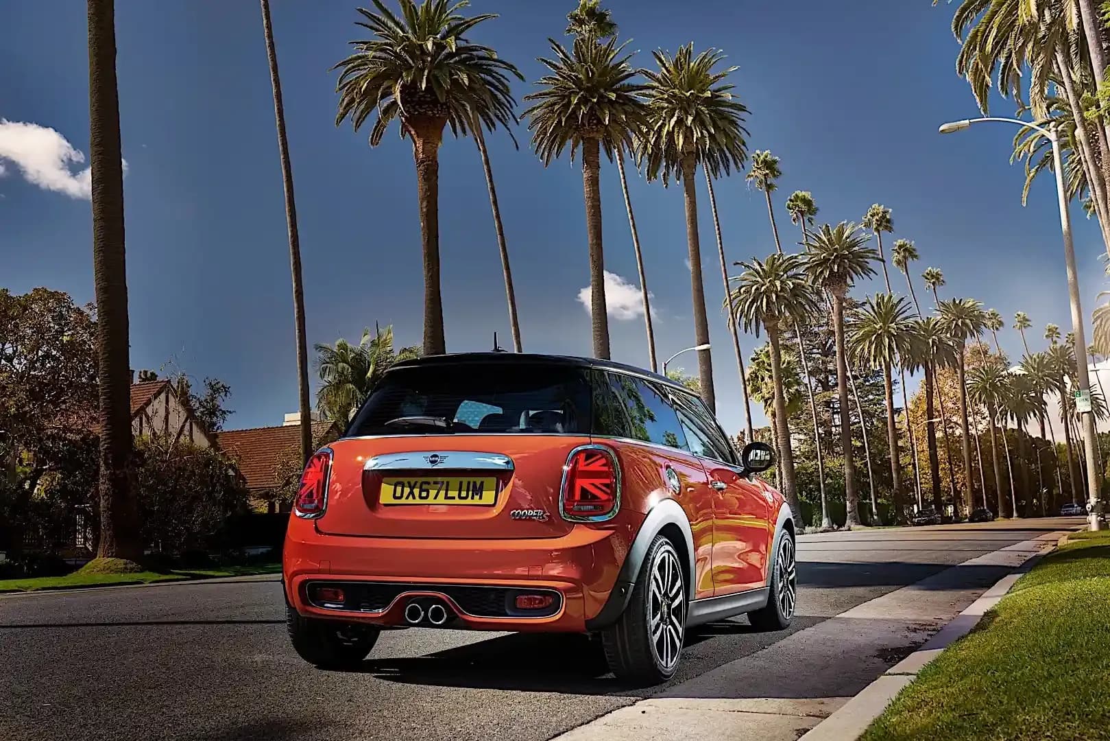 MINI-Hatch