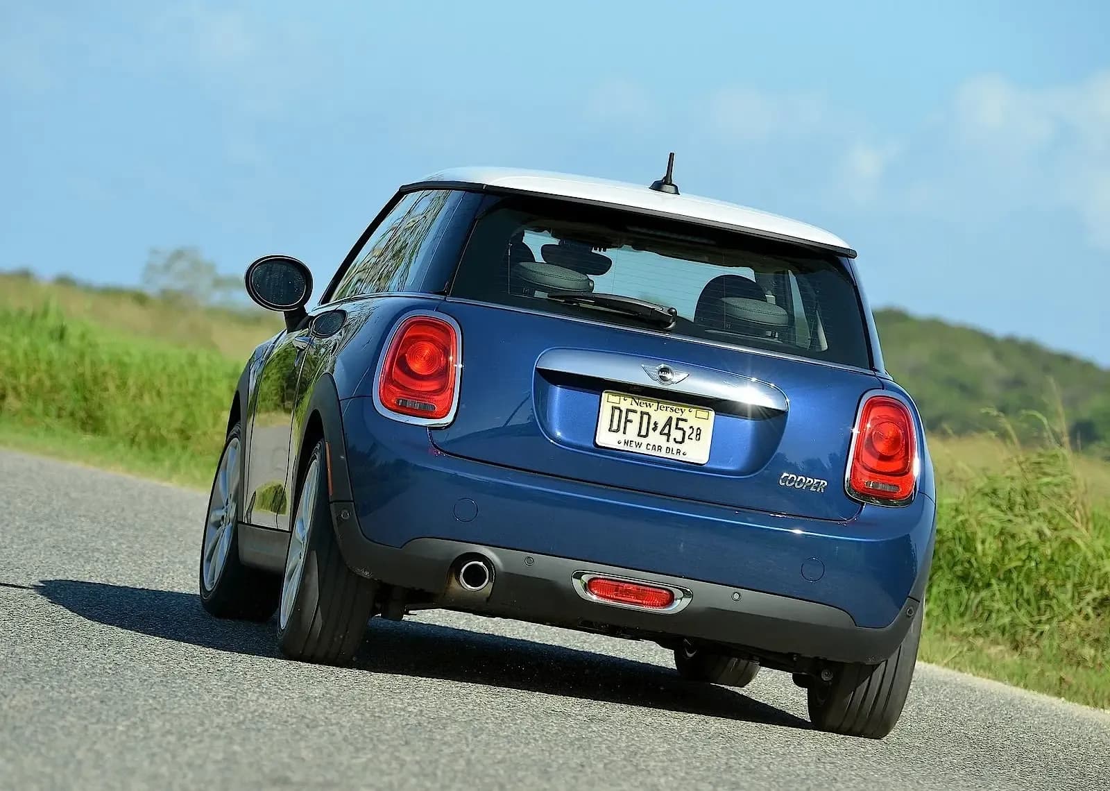MINI-Hatch