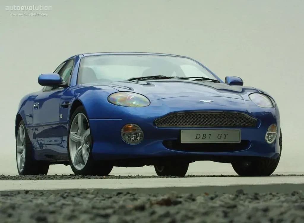 ASTON-MARTIN-DB7