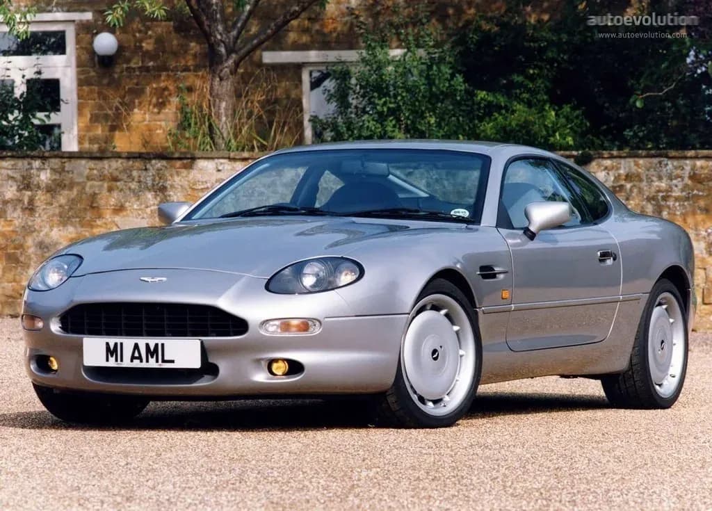 ASTON-MARTIN-DB7