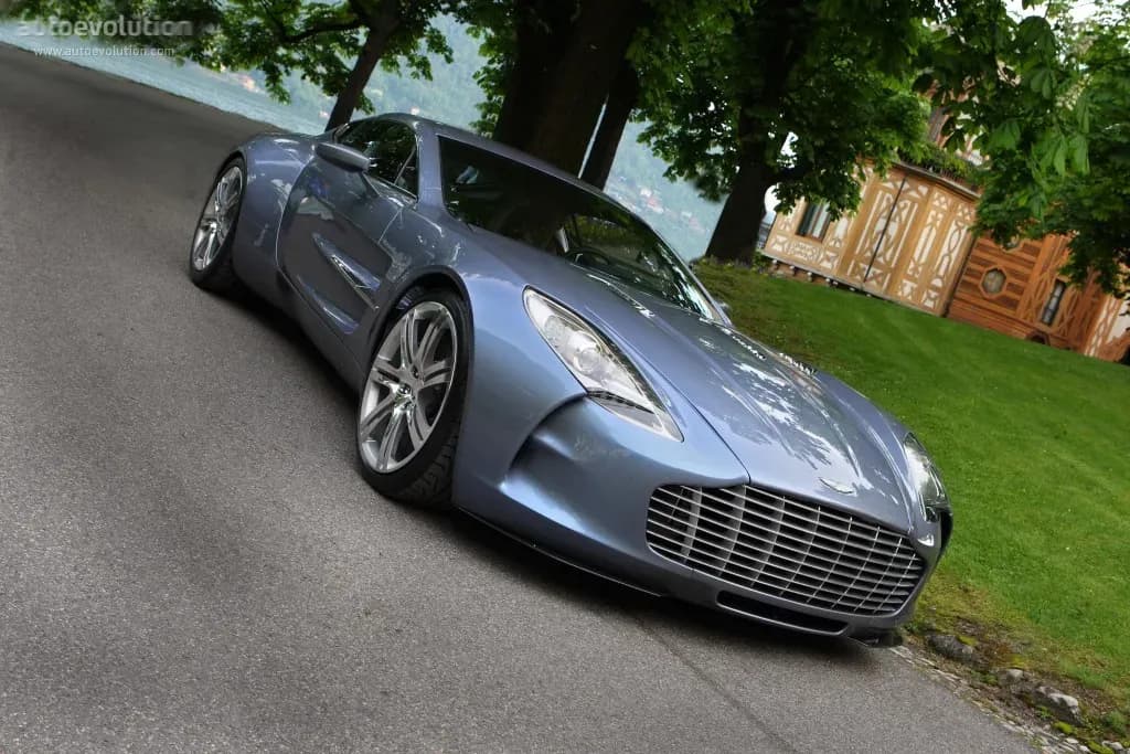 ASTON-MARTIN-One-77