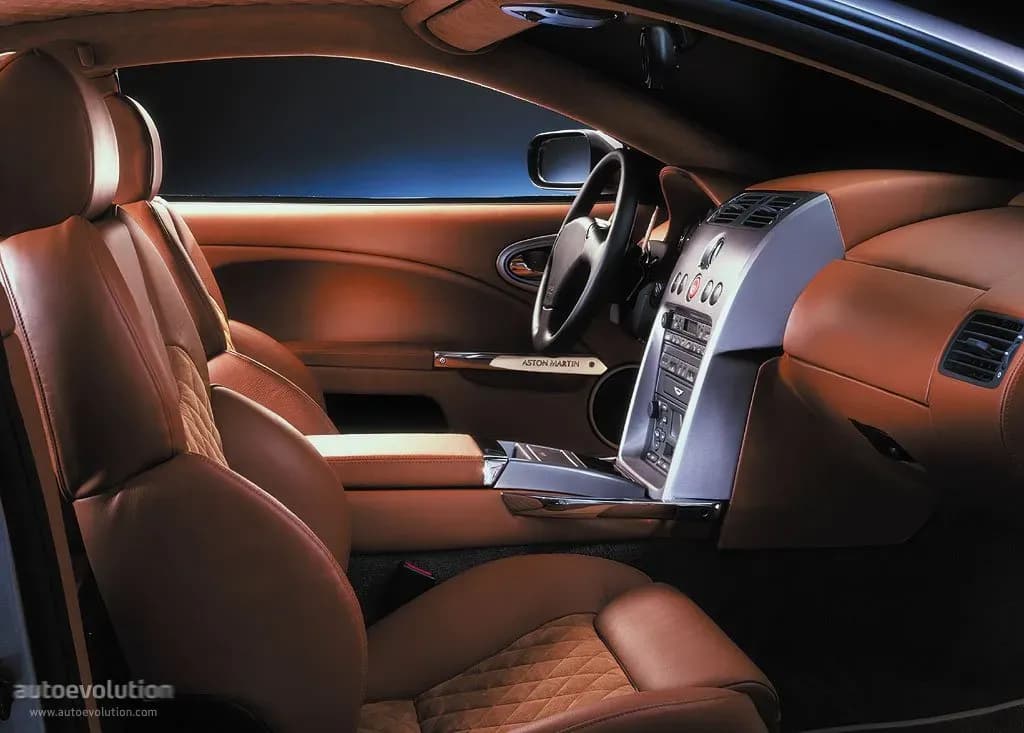 ASTON-MARTIN-Vanquish