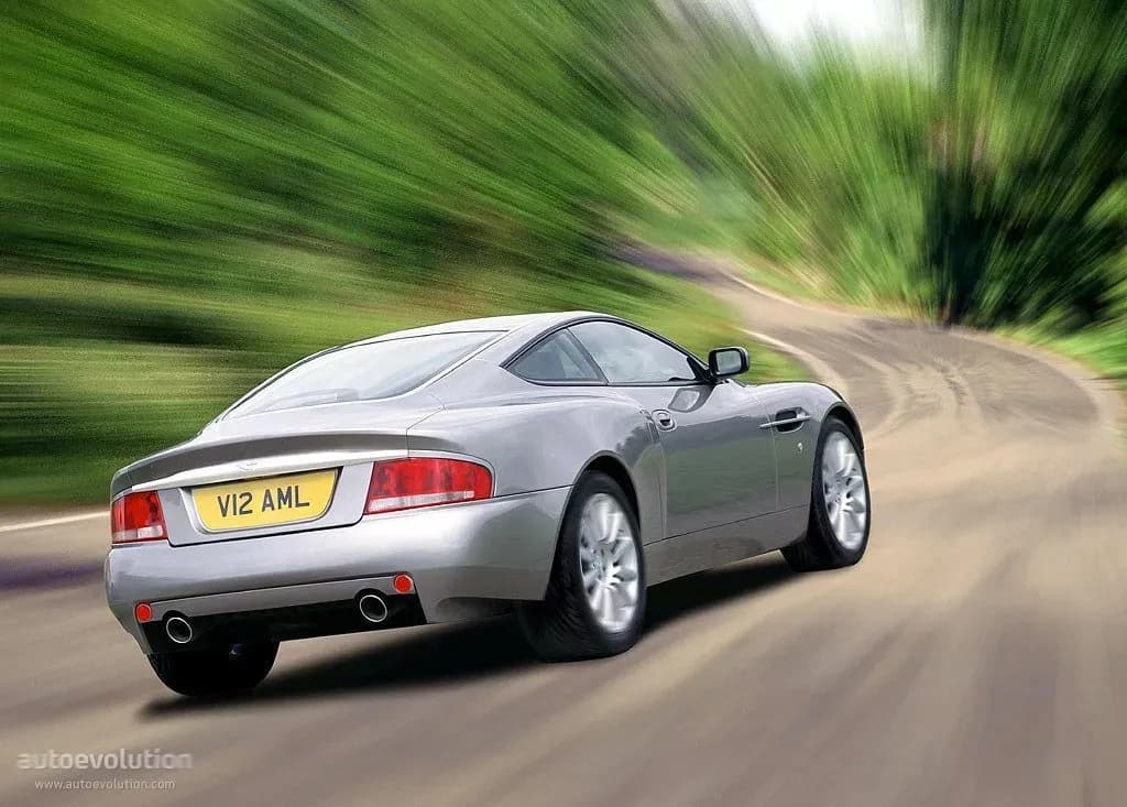 ASTON-MARTIN-Vanquish