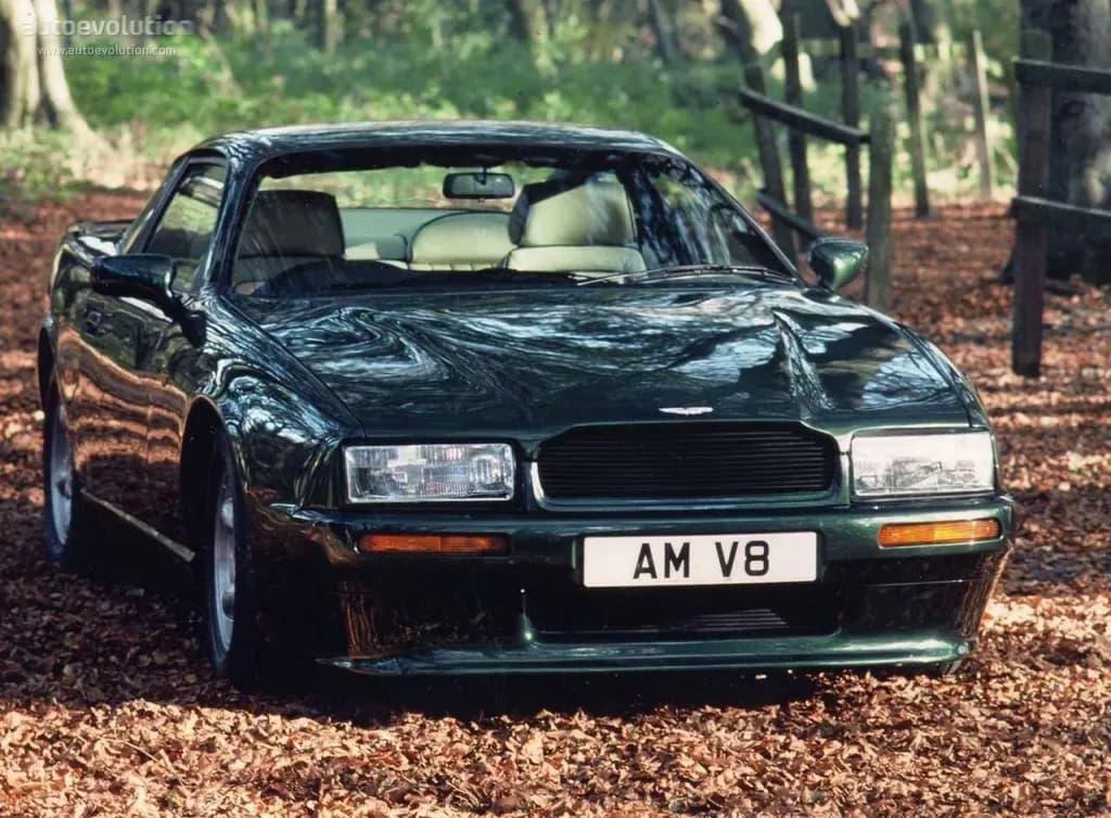 ASTON-MARTIN-Virage