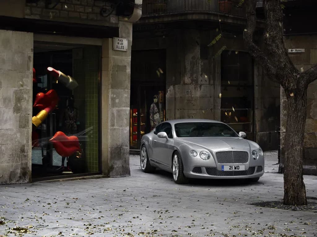 BENTLEY-Continental-GT