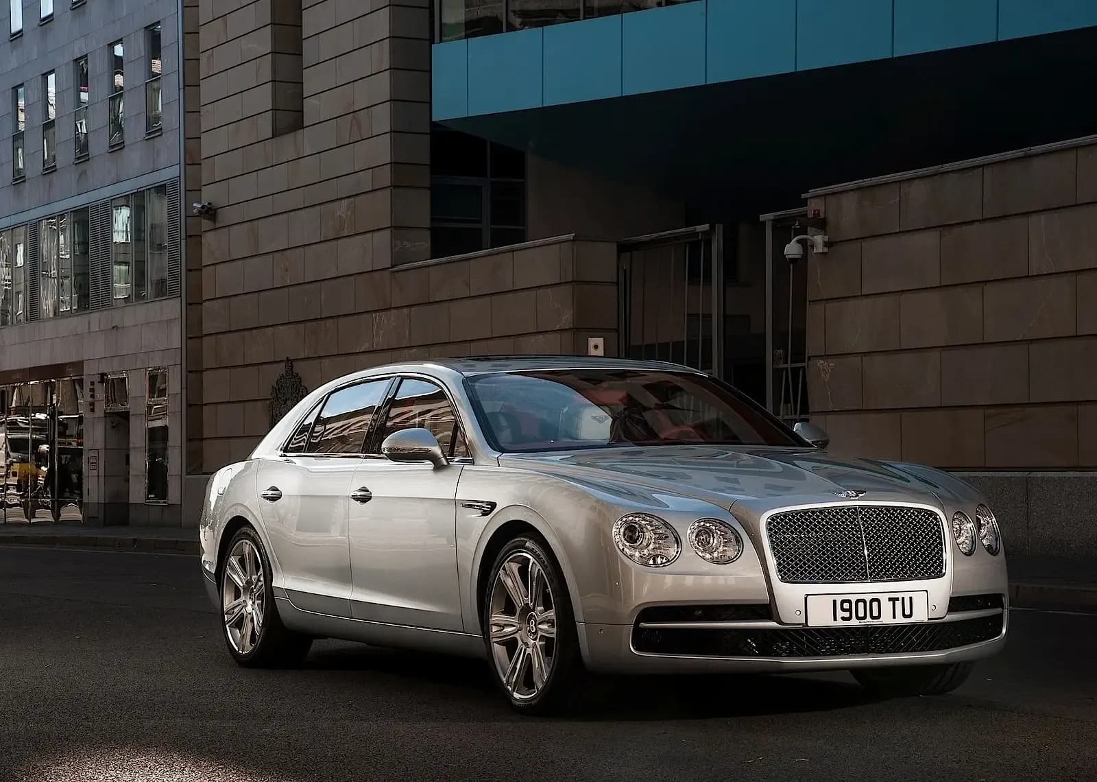 BENTLEY-Flying-Spur