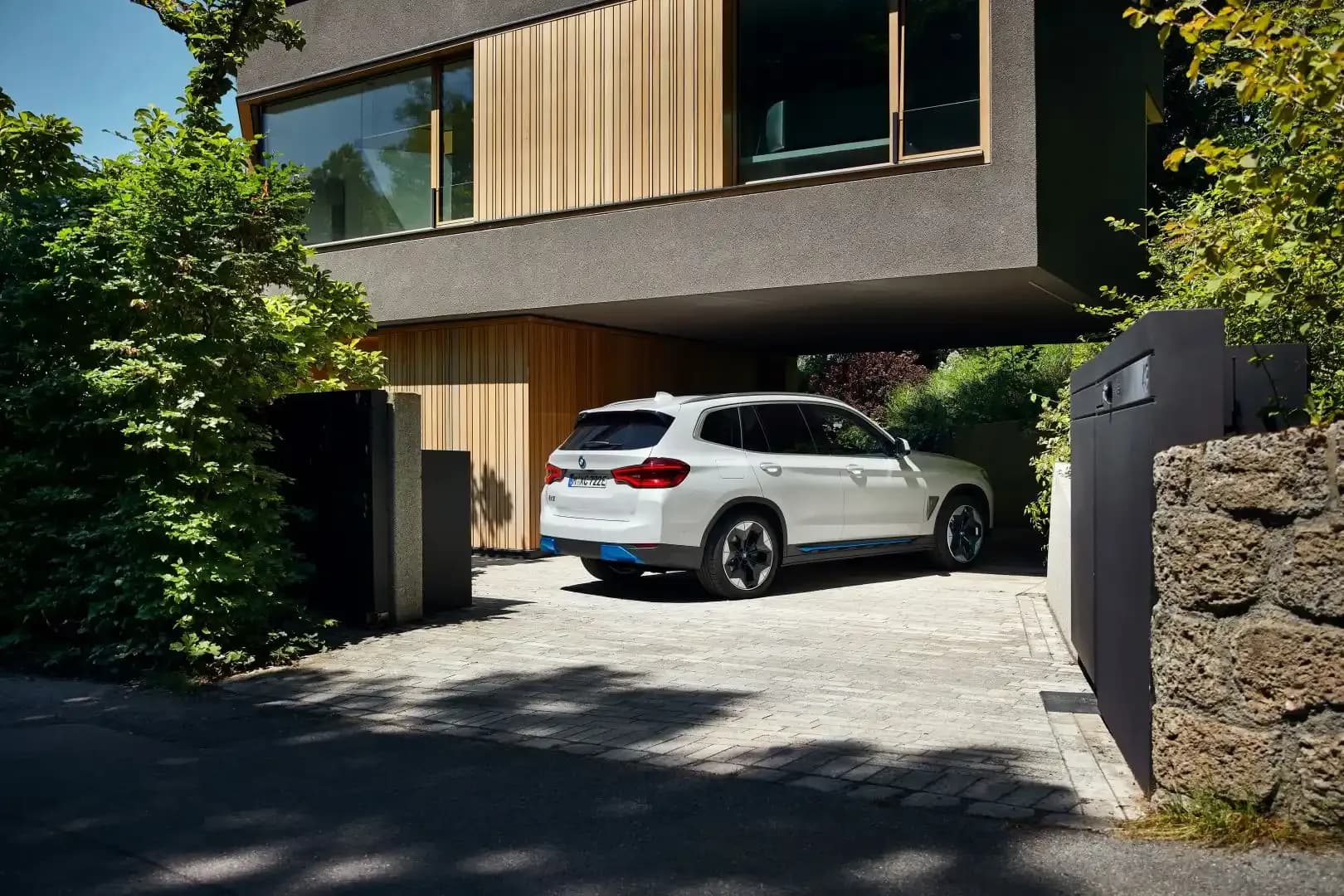 BMW-iX3