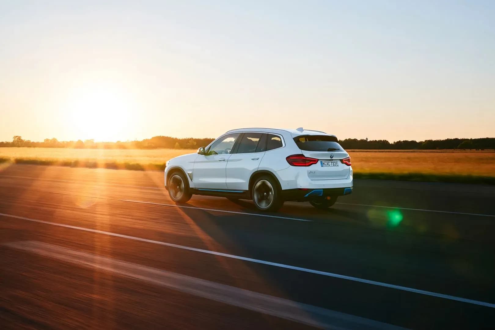 BMW-iX3