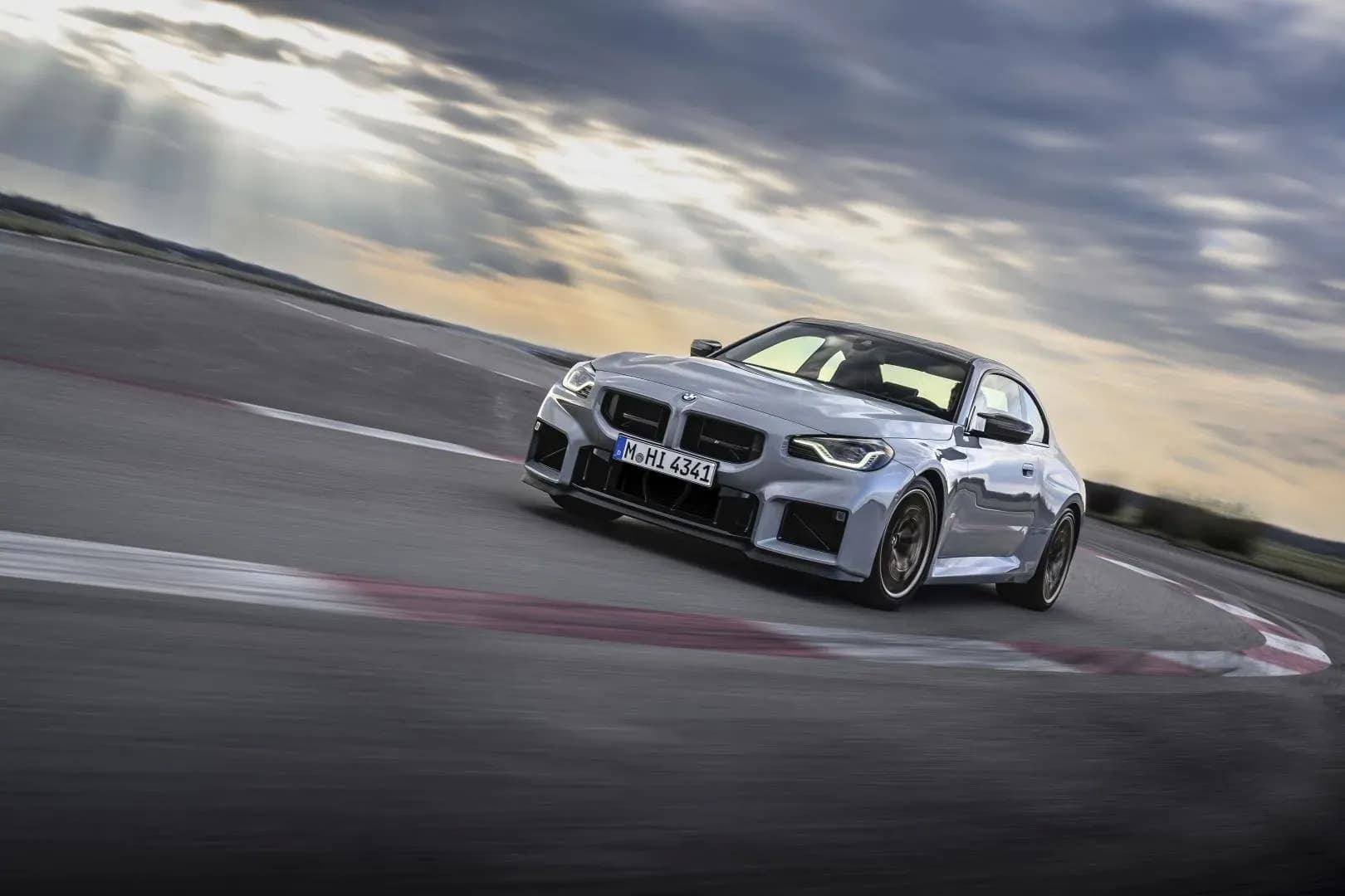 BMW-M2-CS