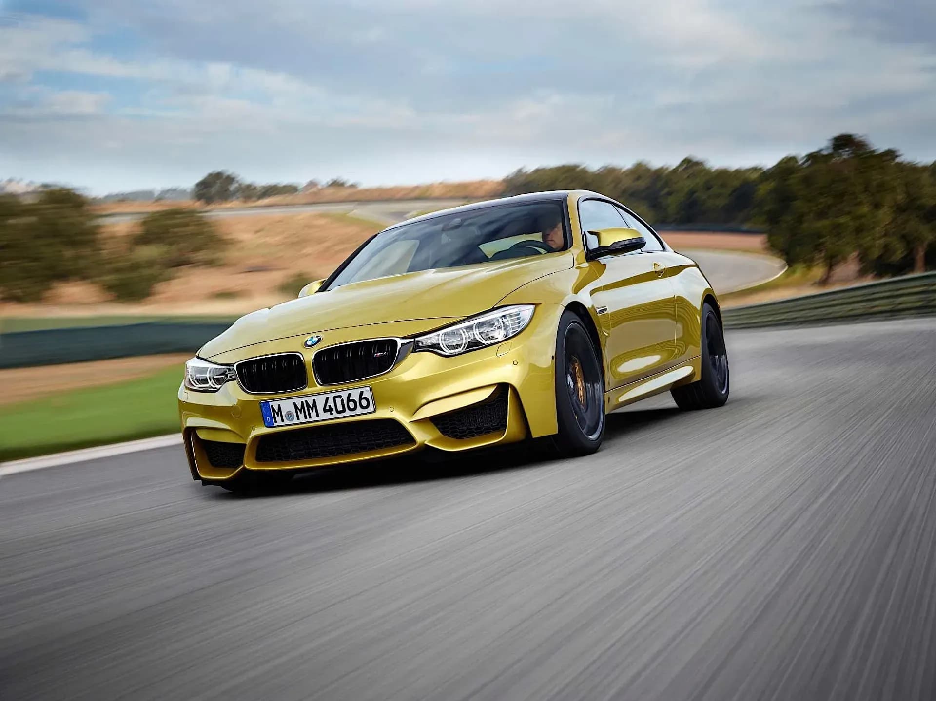 BMW-M4