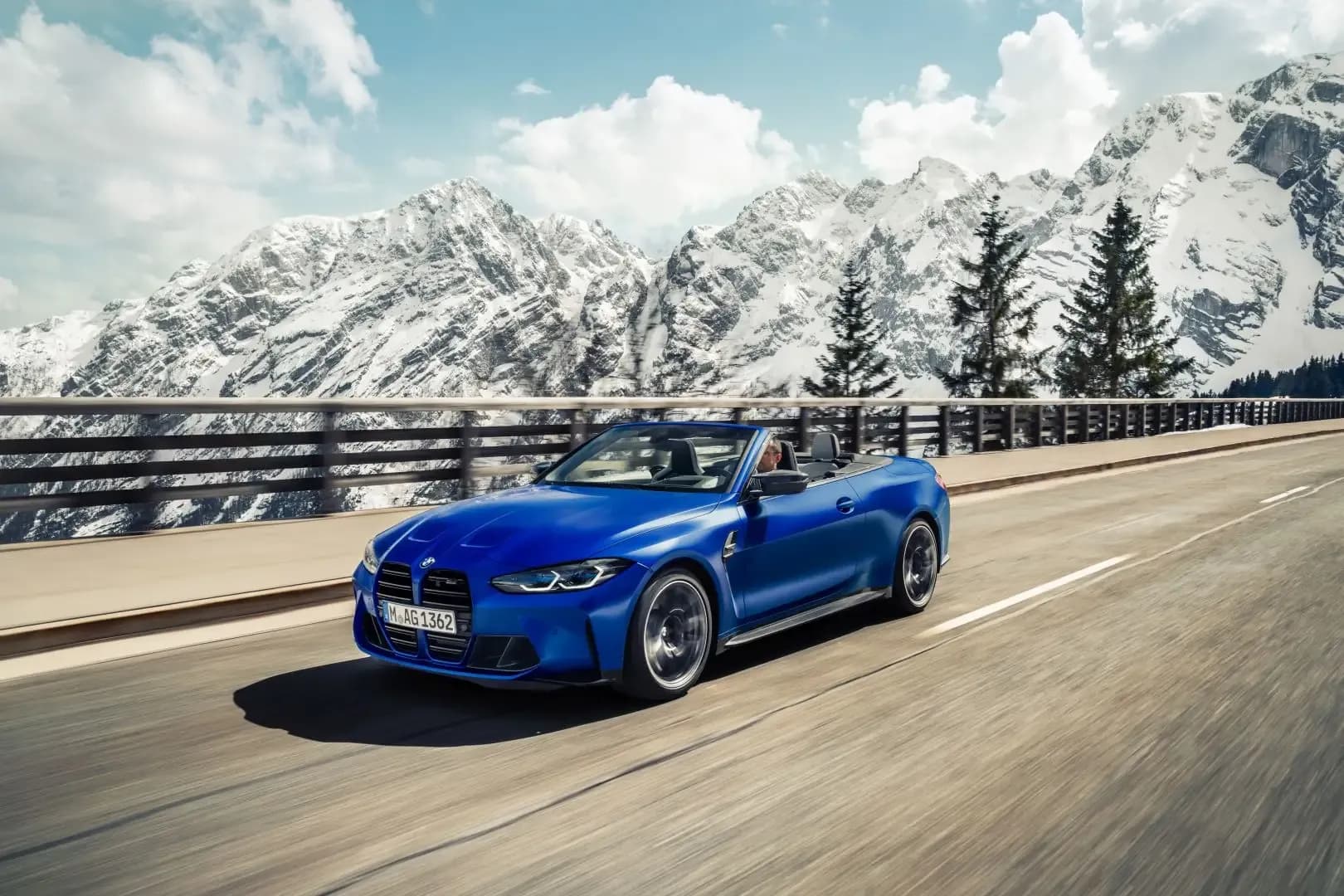 BMW-M4-Convertible