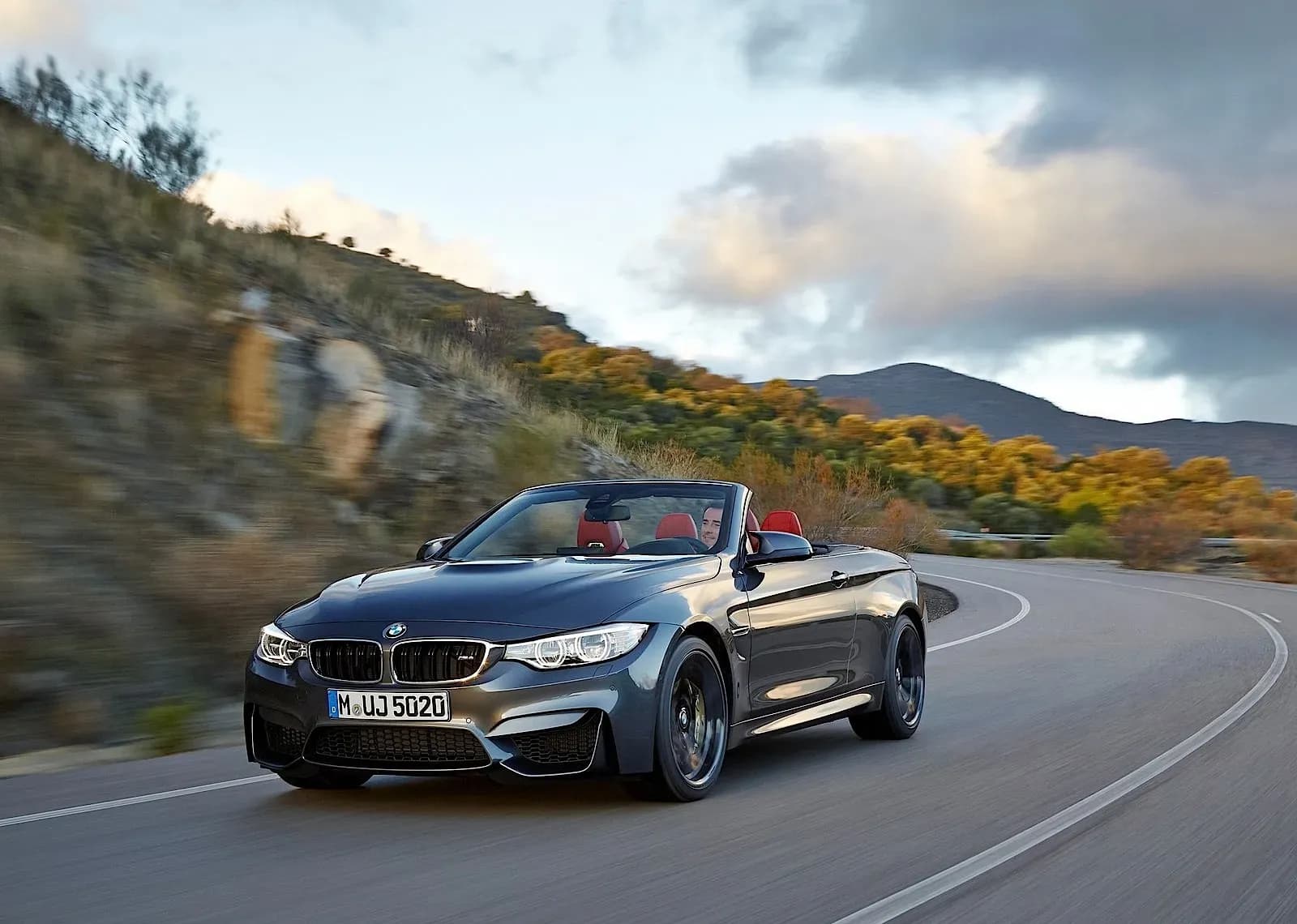 BMW-M4-Convertible