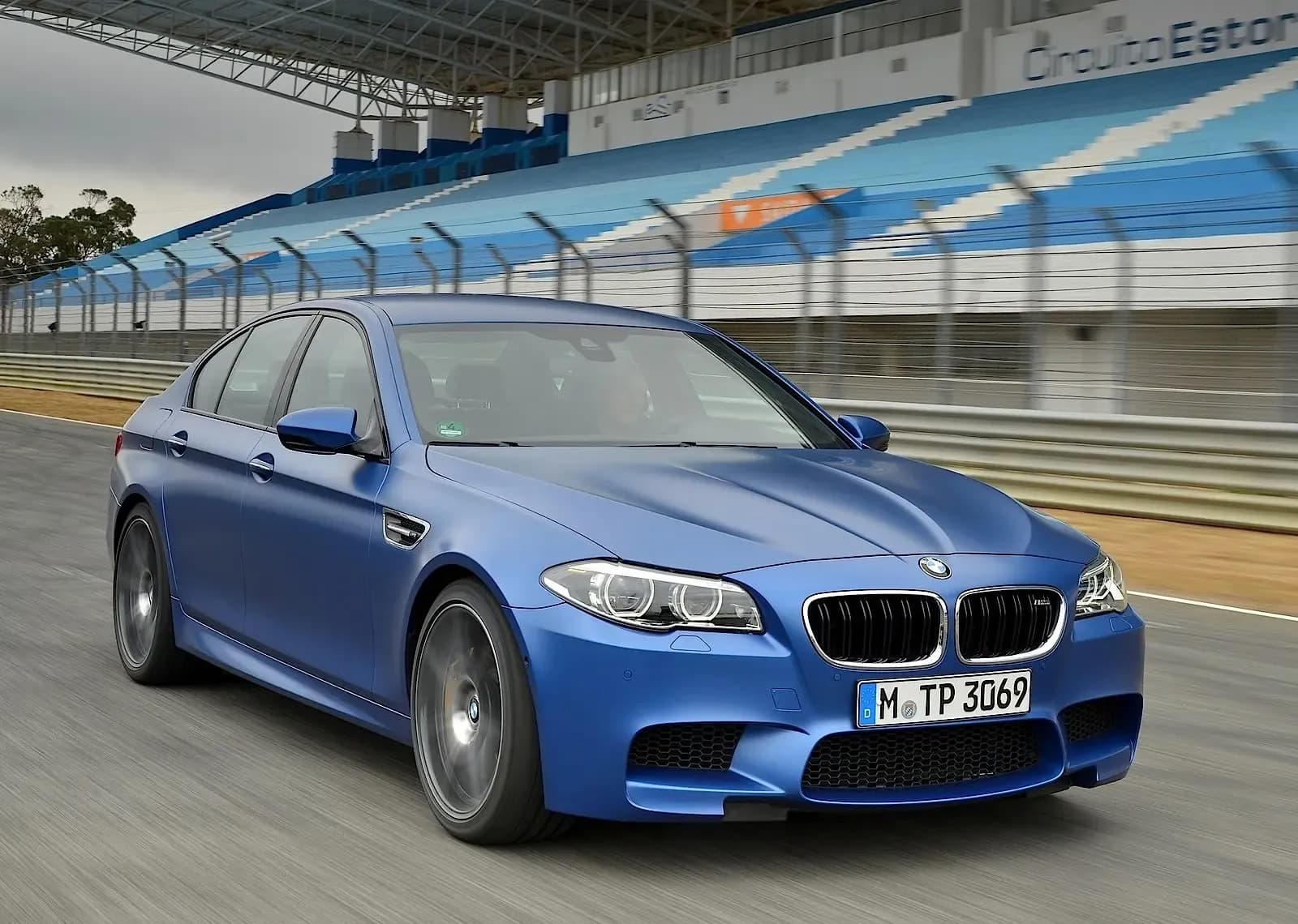 BMW-M5