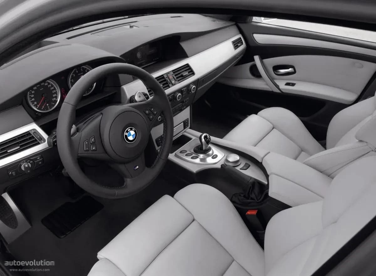 BMW-M5-Touring